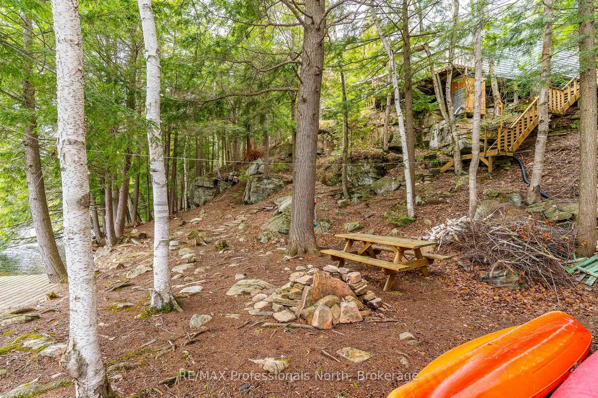 Photo 8 of 1201 Trellis Trail, Minden Hills, Lutterworth — HOMEH