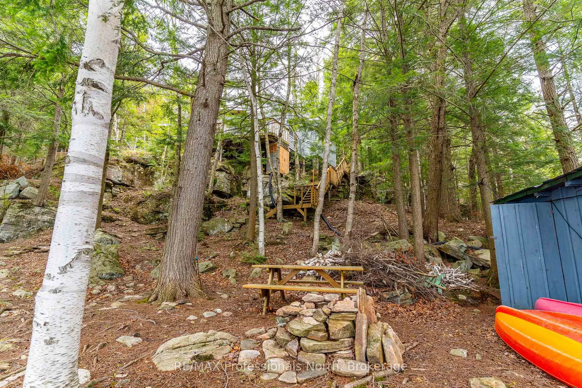 Photo 9 of 1201 Trellis Trail, Minden Hills, Lutterworth — HOMEH