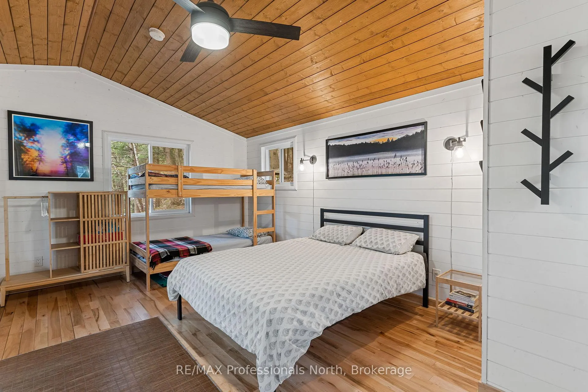 Photo 17 of 1201 Trellis Trail, Minden Hills, Lutterworth — HOMEH