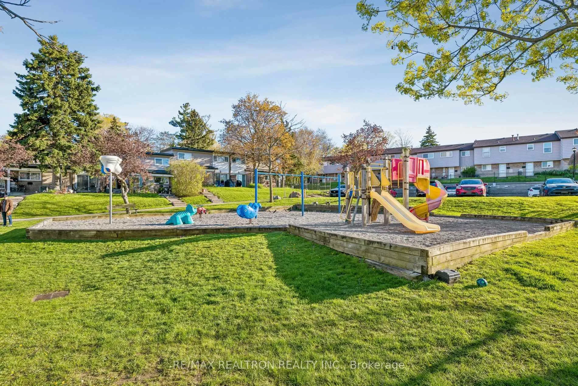 Photo 24 of Unit 79, 925 Bayly Street W, Pickering, West Shore — HOMEH