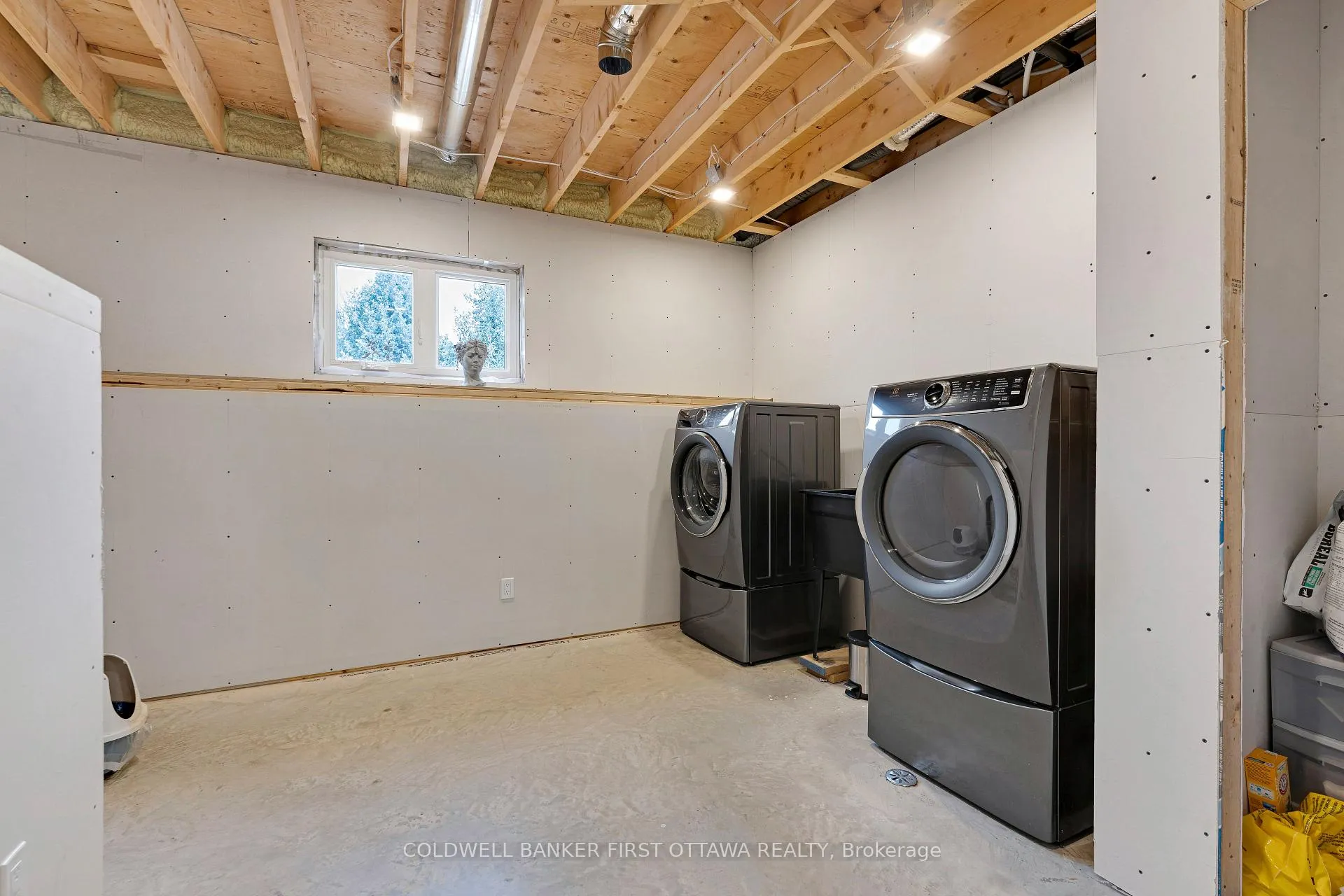 Photo 27 of 462 Althorpe Road, Tay Valley, Bathurst/Burgess & Sherbrooke (Bathurst) Twp — HOMEH