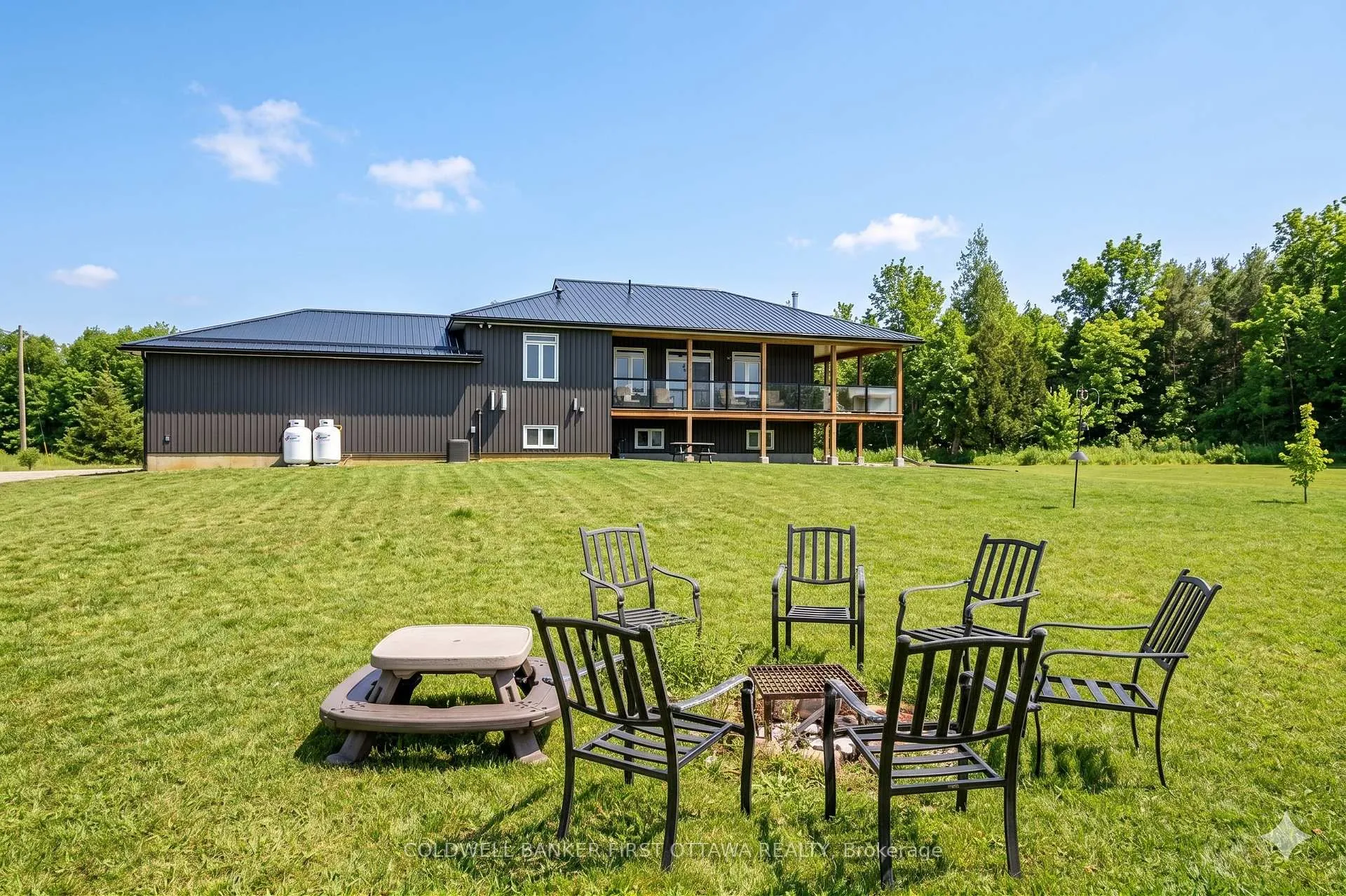 Photo 31 of 462 Althorpe Road, Tay Valley, Bathurst/Burgess & Sherbrooke (Bathurst) Twp — HOMEH
