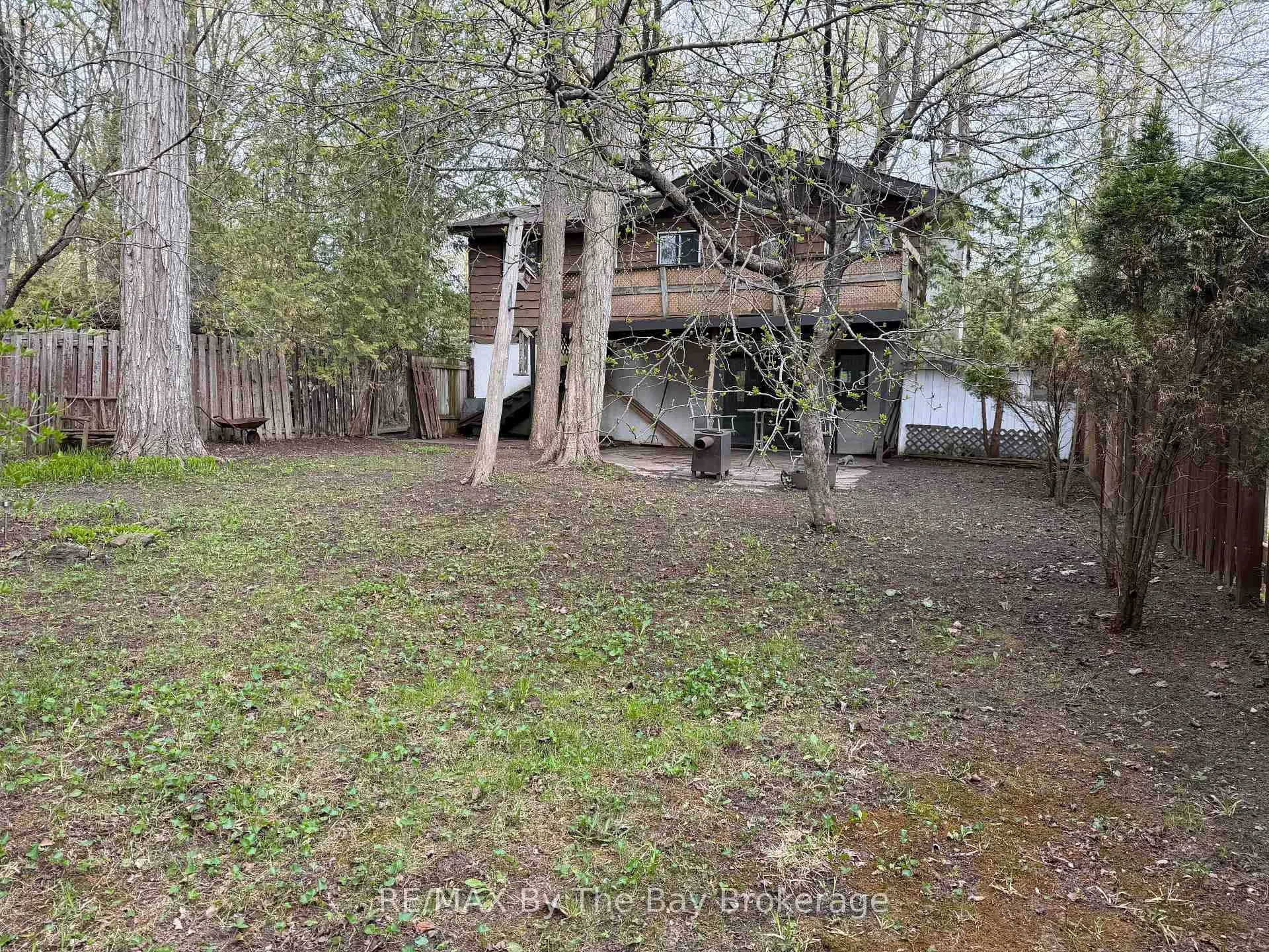 Photo 20 of 288 Knox Road E, Wasaga Beach — HOMEH
