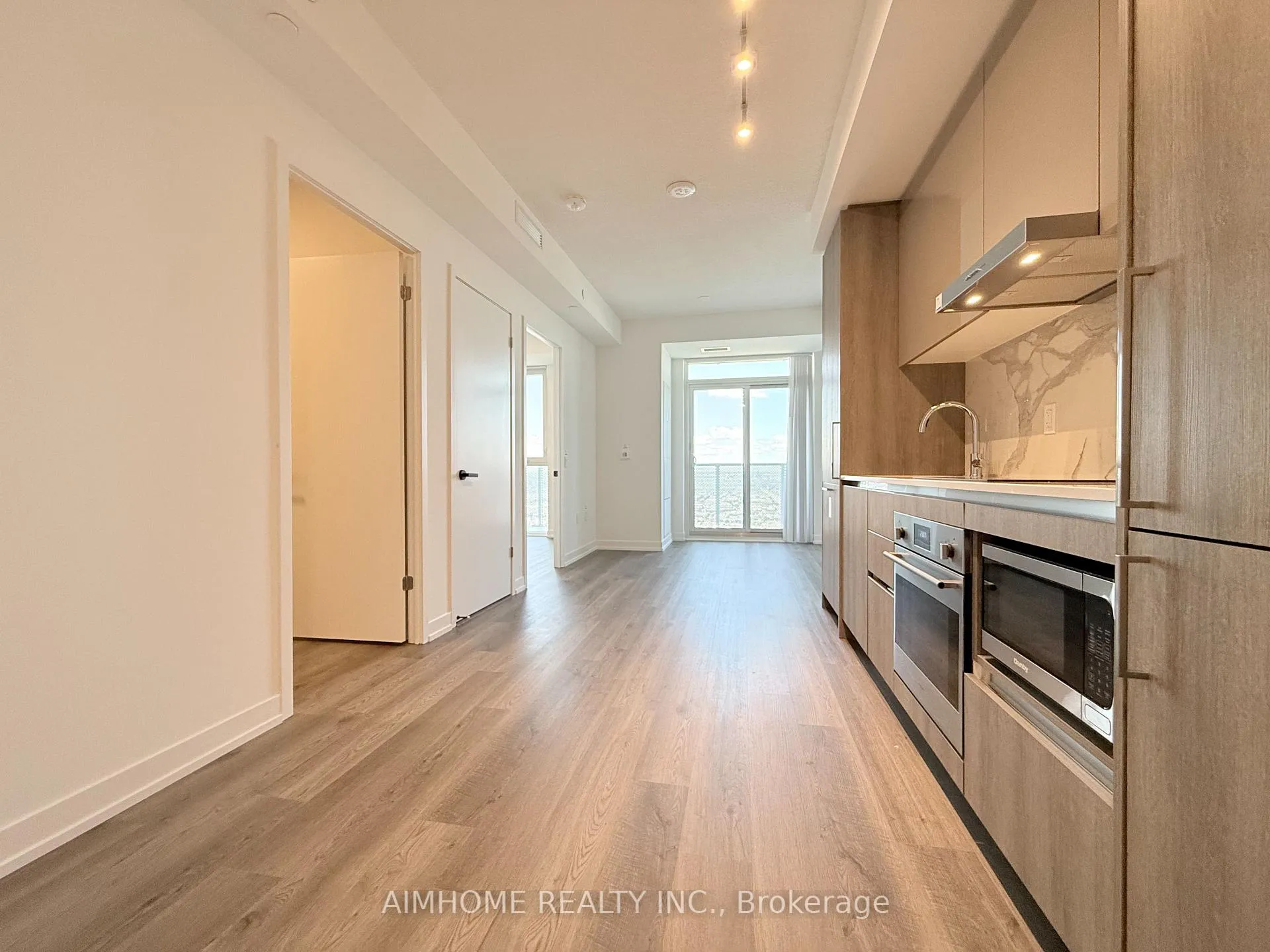 Photo 2 of Unit 4507, 195 Commerce Street, Vaughan, Vaughan Corporate Centre — HOMEH