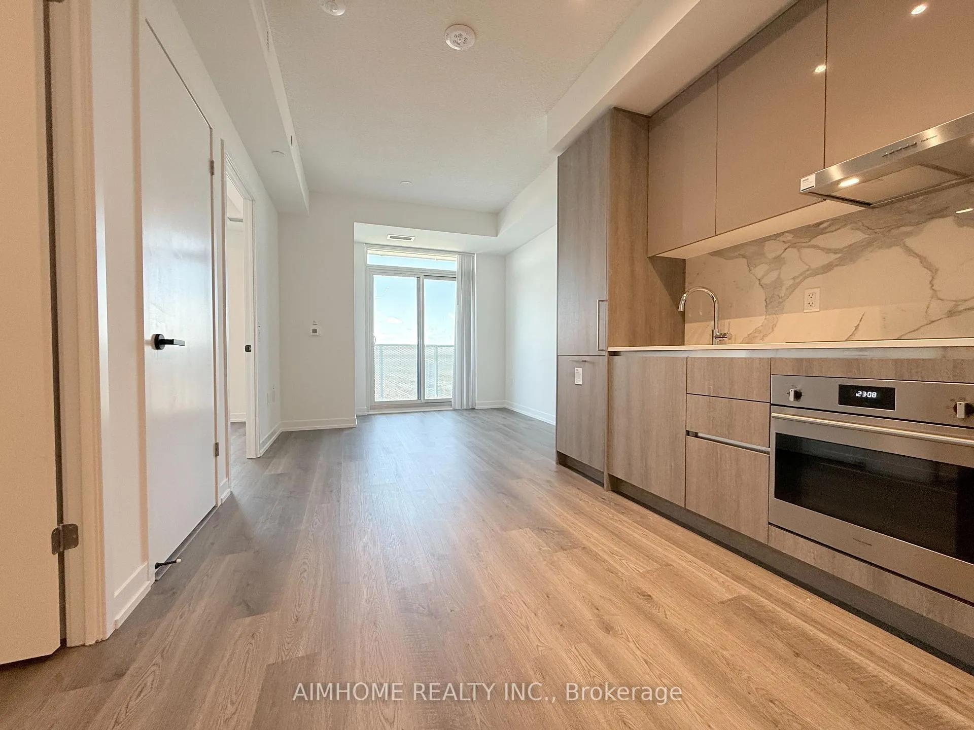 Photo 5 of Unit 4507, 195 Commerce Street, Vaughan, Vaughan Corporate Centre — HOMEH