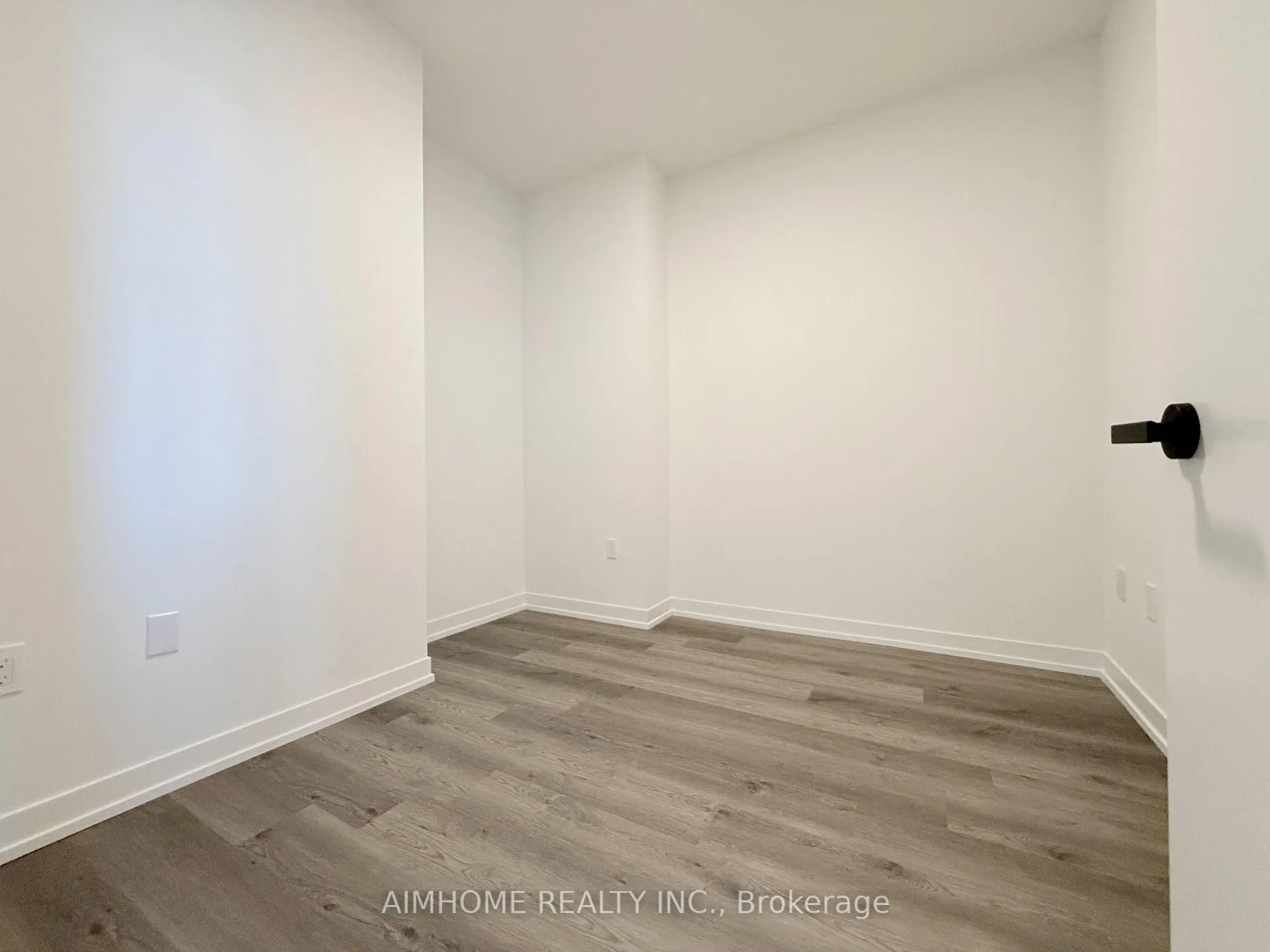 Photo 7 of Unit 4507, 195 Commerce Street, Vaughan, Vaughan Corporate Centre — HOMEH