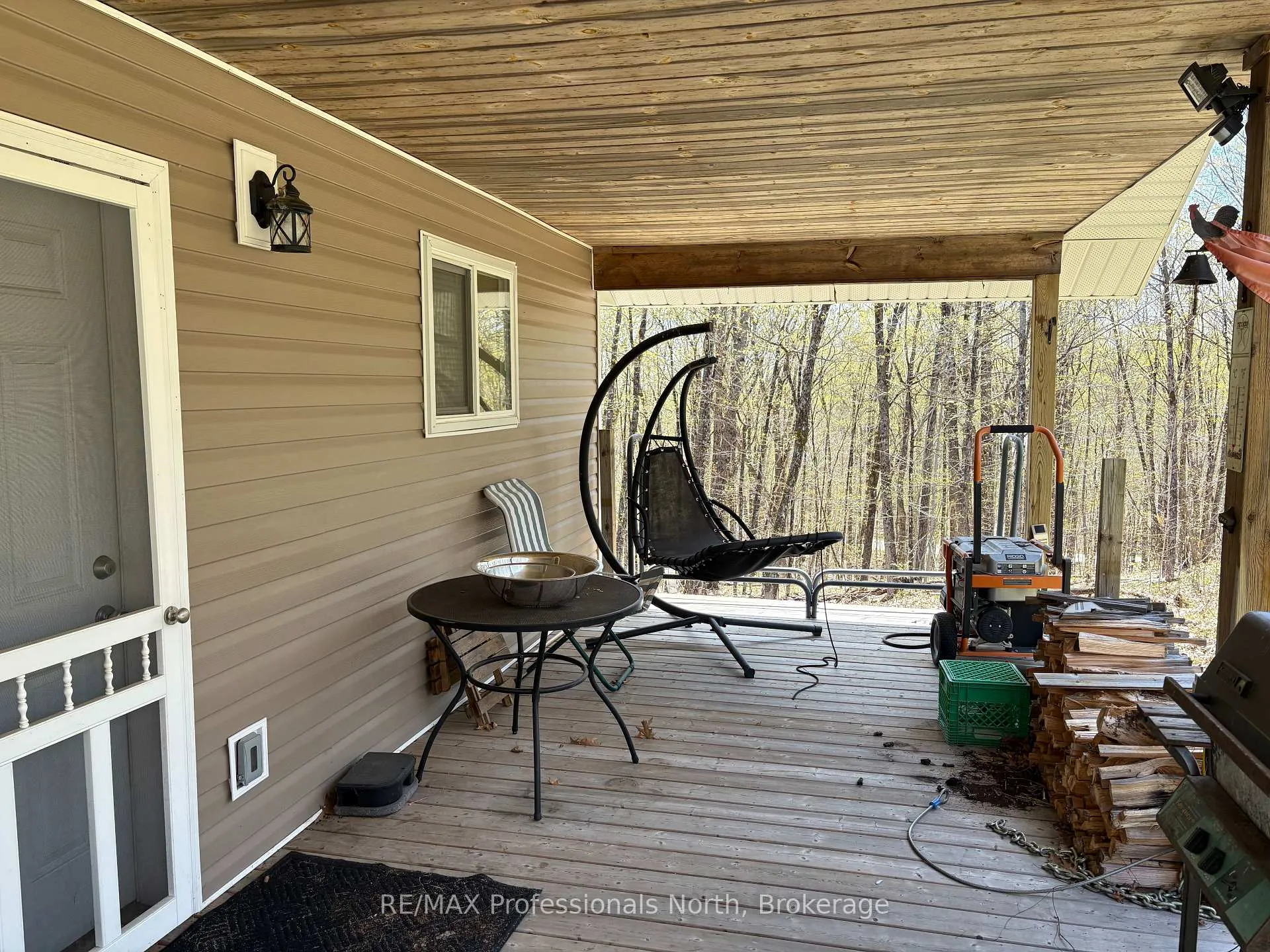 Photo 4 of 2346 Kushog Lake Road, Algonquin Highlands, Stanhope — HOMEH