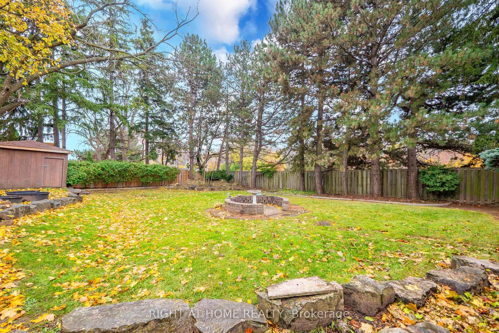 Photo 43 of 20 Pine Ridge Lane, Brampton, Brampton East — HOMEH