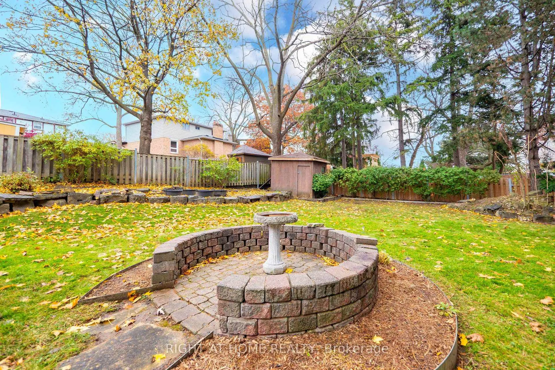 Photo 44 of 20 Pine Ridge Lane, Brampton, Brampton East — HOMEH