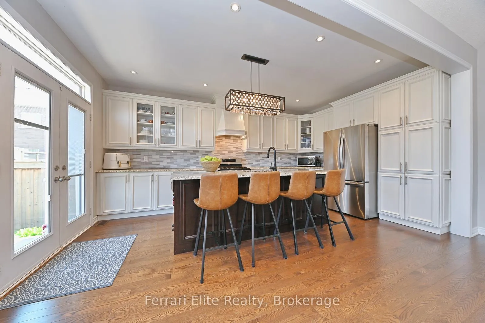 Photo 11 of 32 Copeland Crescent, Innisfil, Cookstown — HOMEH