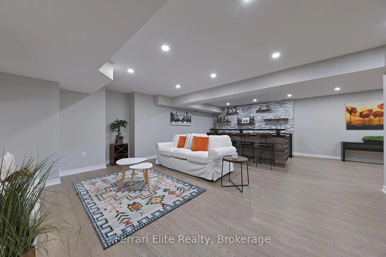 Photo 28 of 32 Copeland Crescent, Innisfil, Cookstown — HOMEH