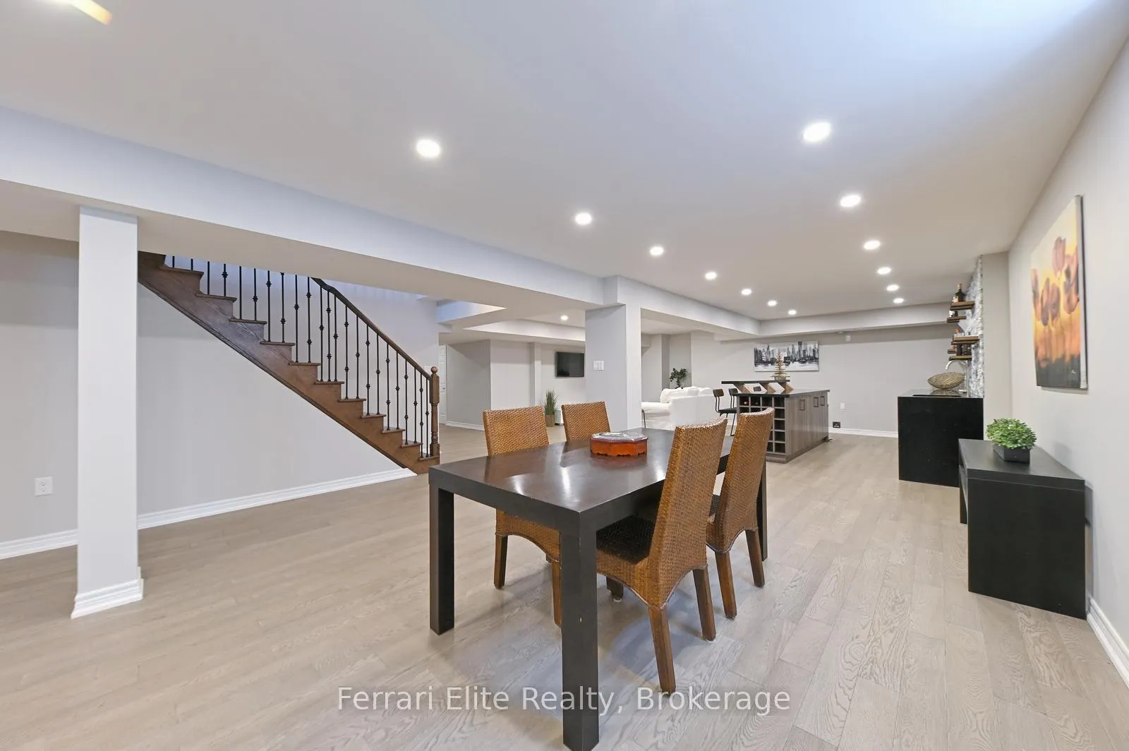 Photo 31 of 32 Copeland Crescent, Innisfil, Cookstown — HOMEH