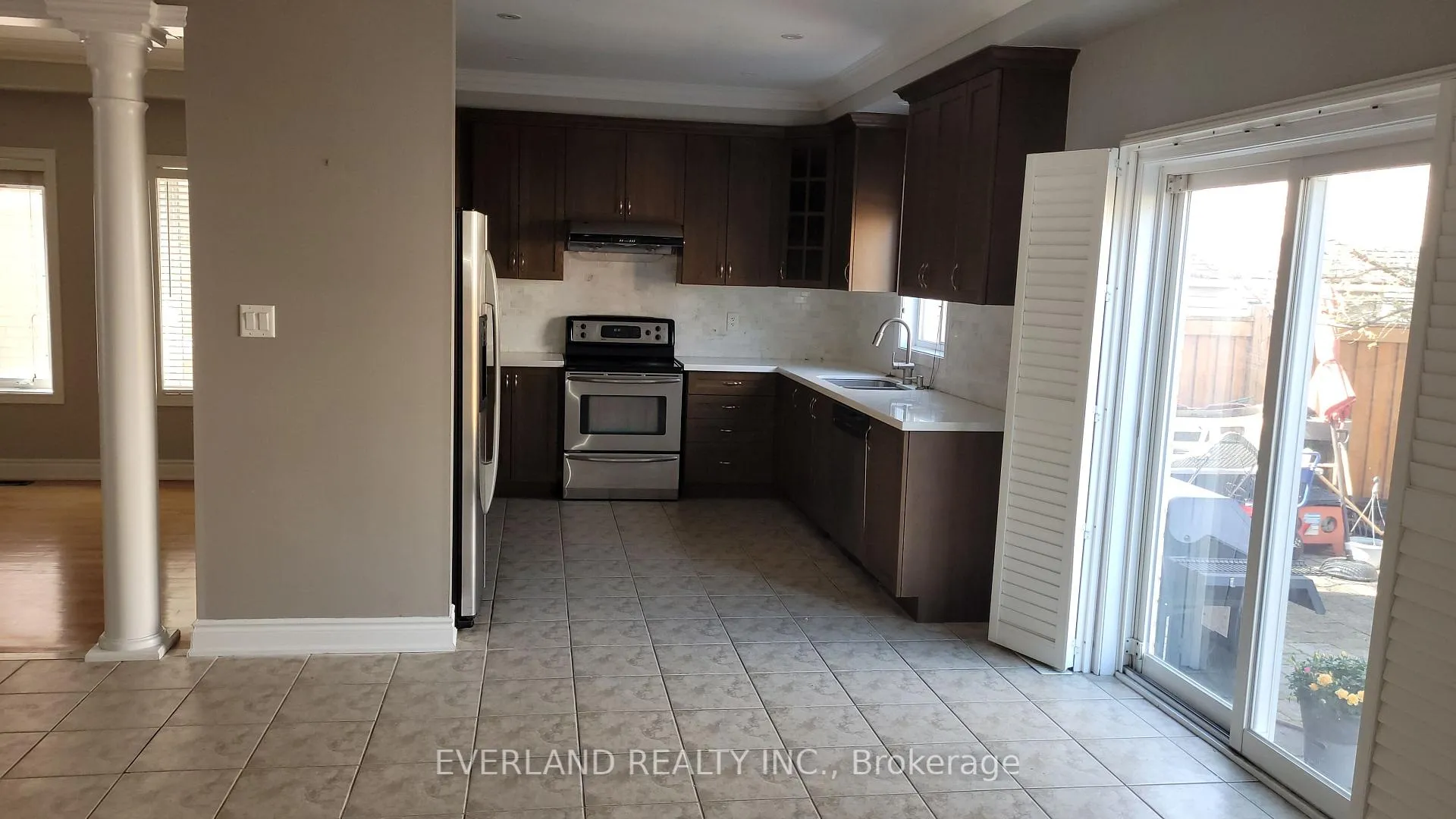 Photo 9 of 58 Casa Nova Drive, Vaughan, Vellore Village — HOMEH