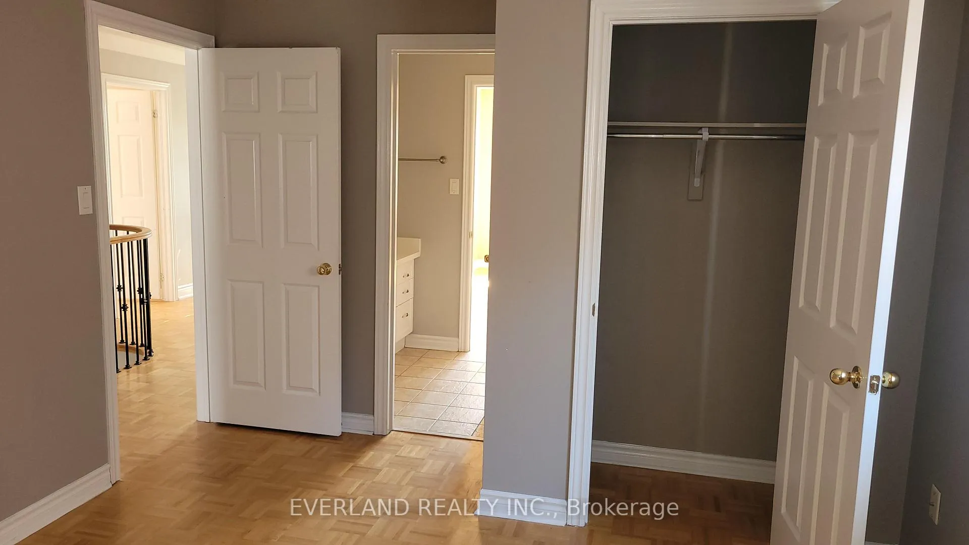 Photo 16 of 58 Casa Nova Drive, Vaughan, Vellore Village — HOMEH