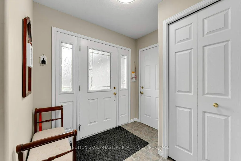 Photo 5 of 530 Sackville Crescent, Kingston, City Southwest — HOMEH