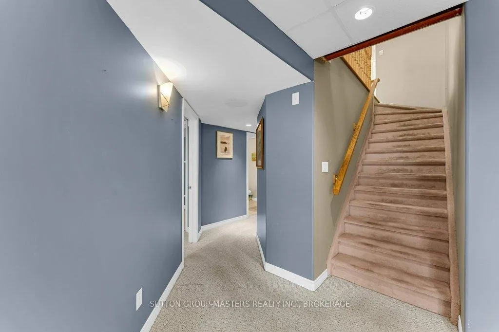 Photo 29 of 530 Sackville Crescent, Kingston, City Southwest — HOMEH