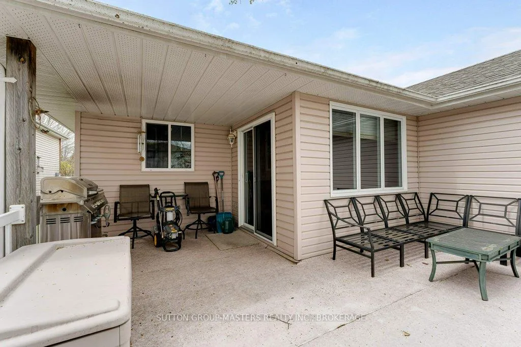 Photo 34 of 530 Sackville Crescent, Kingston, City Southwest — HOMEH
