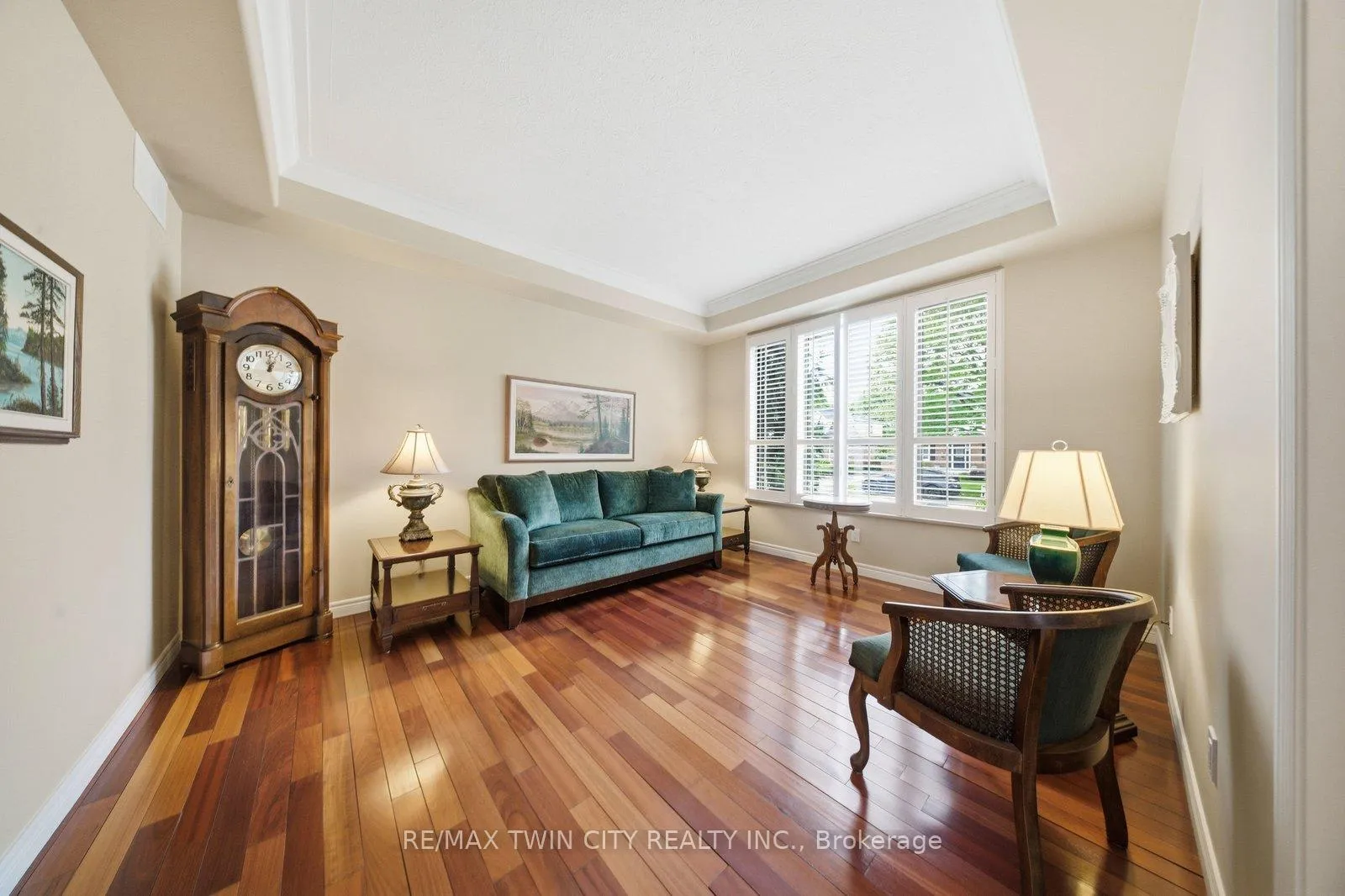 Photo 10 of 74 Franklin Street, Brantford, Henderson-Sky Acres — HOMEH