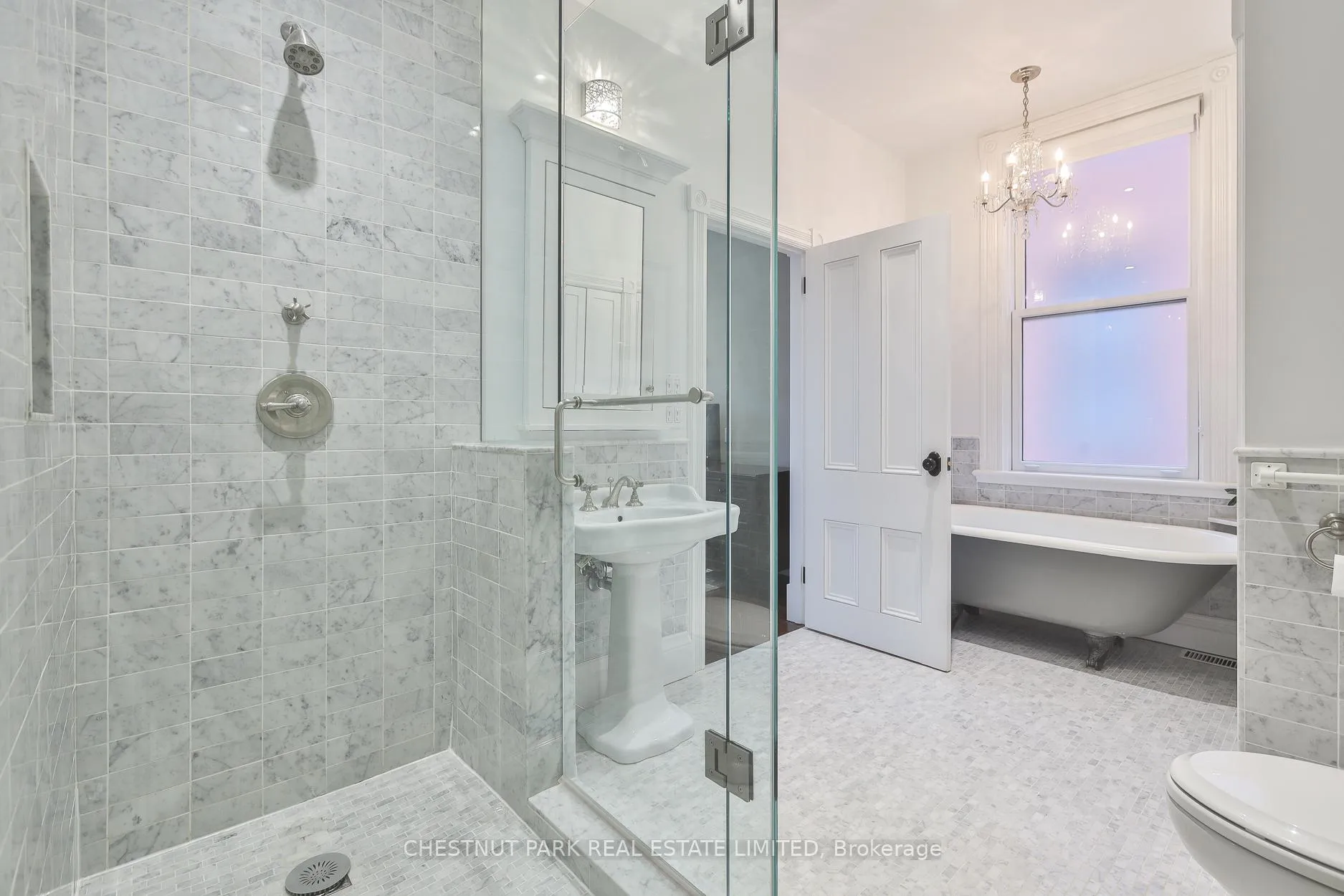Photo 16 of 67 Madison Avenue, Toronto, The Annex — HOMEH
