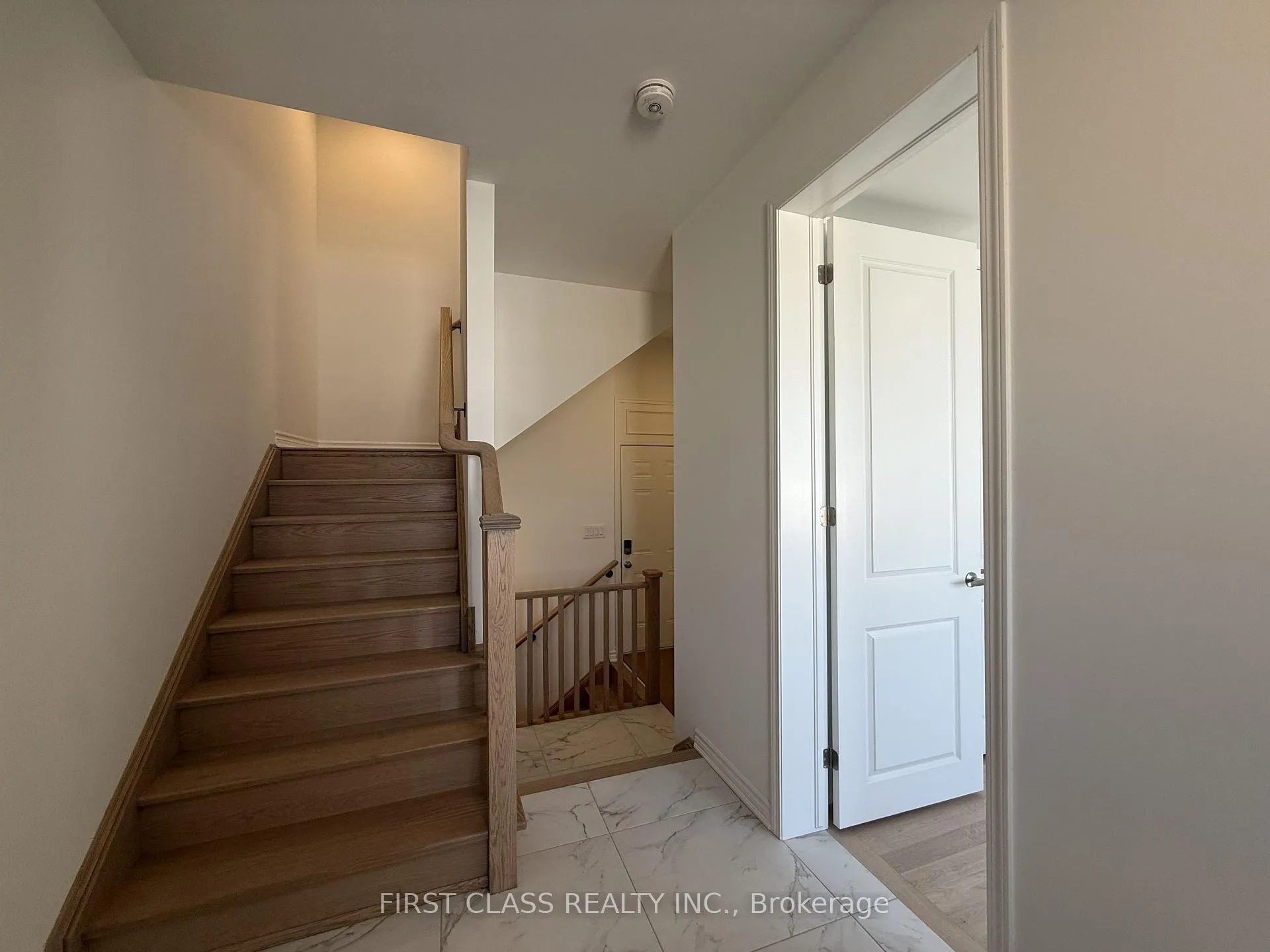 Photo 4 of 373 Stony Hill Boulevard, Markham, Rural Markham — HOMEH