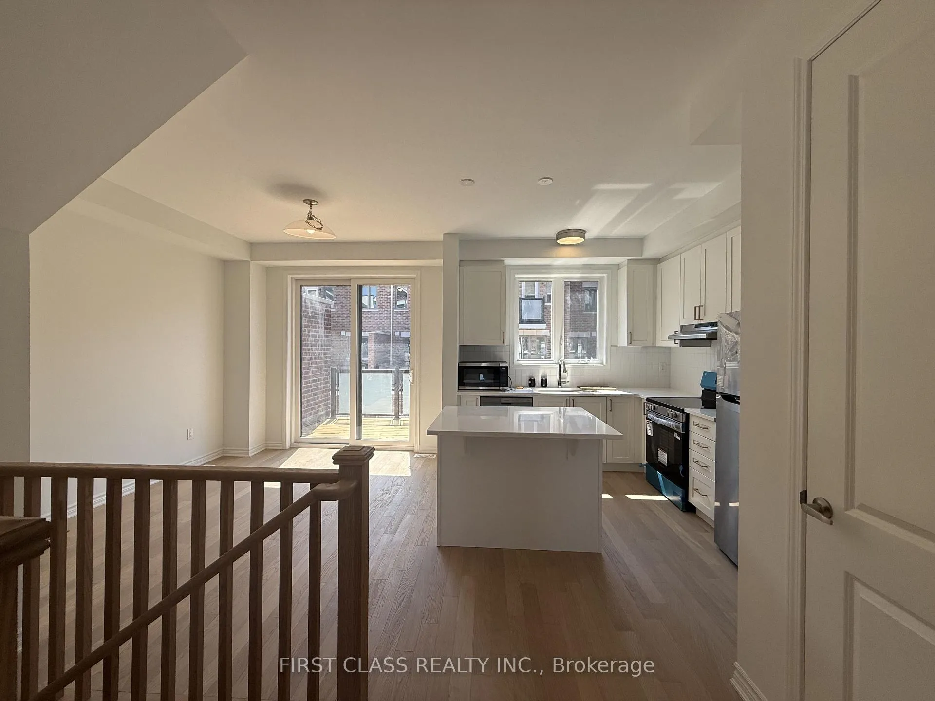 Photo 13 of 373 Stony Hill Boulevard, Markham, Rural Markham — HOMEH