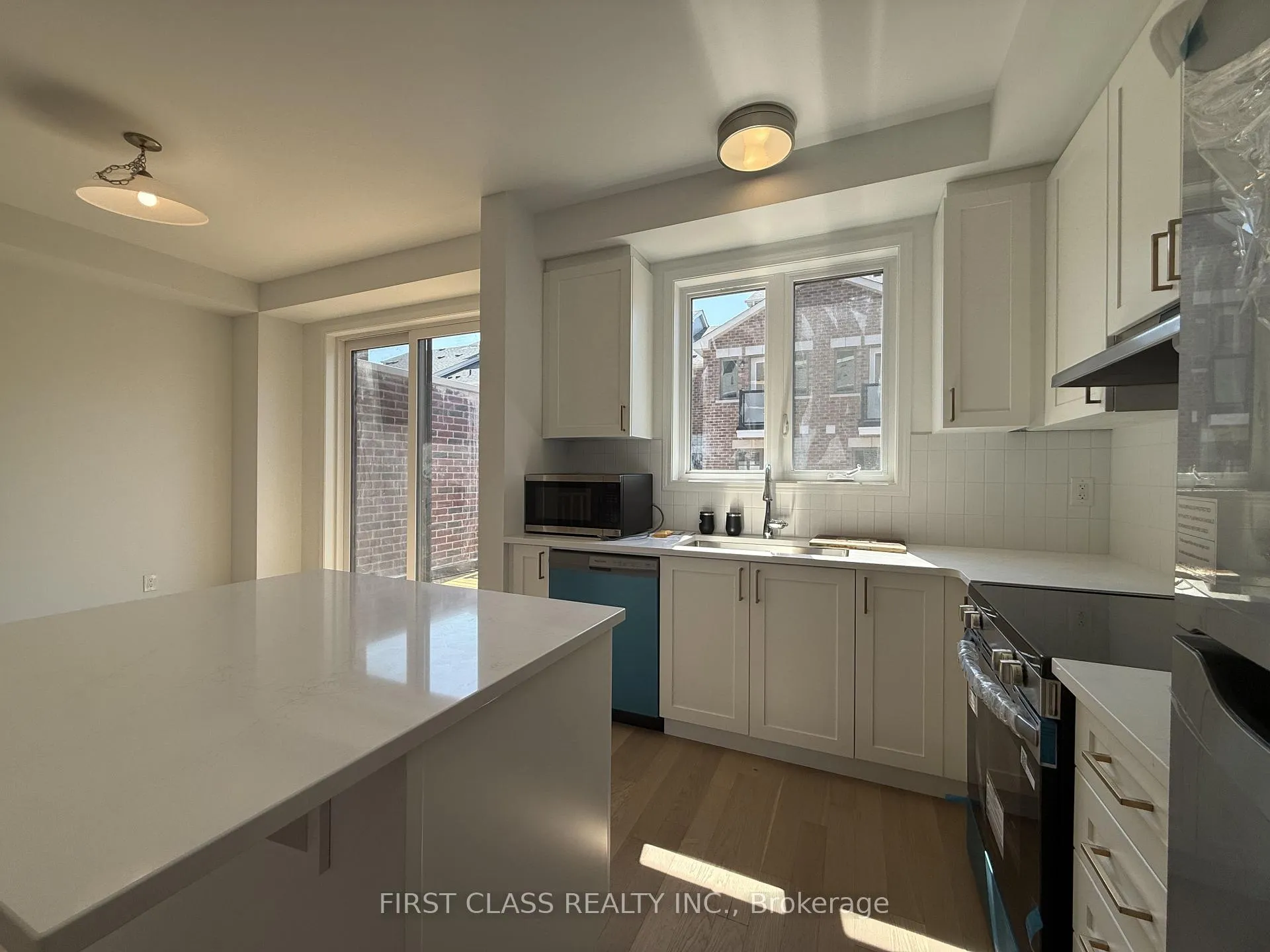 Photo 17 of 373 Stony Hill Boulevard, Markham, Rural Markham — HOMEH