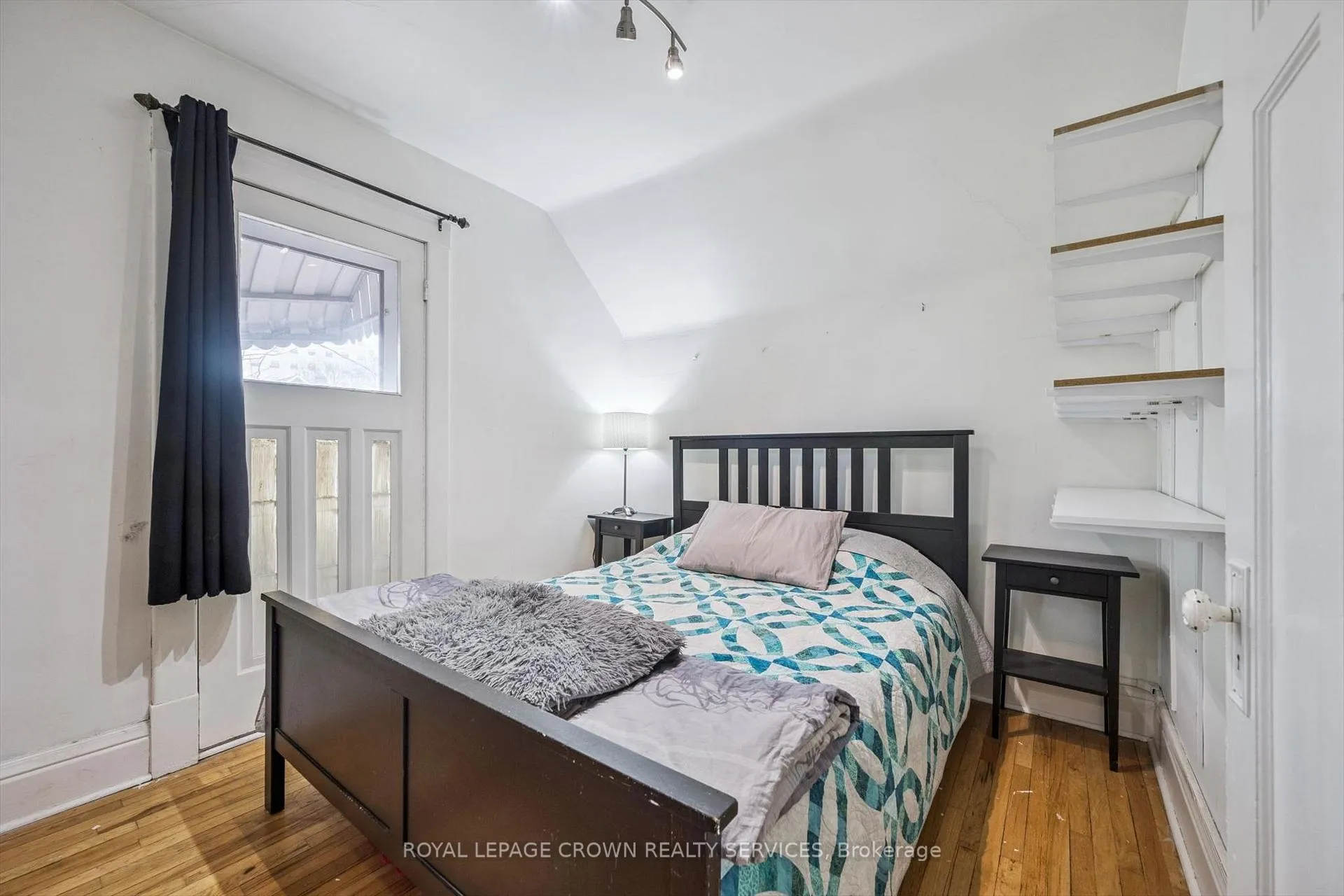 Photo 15 of 9 Spadina Road E, Kitchener — HOMEH