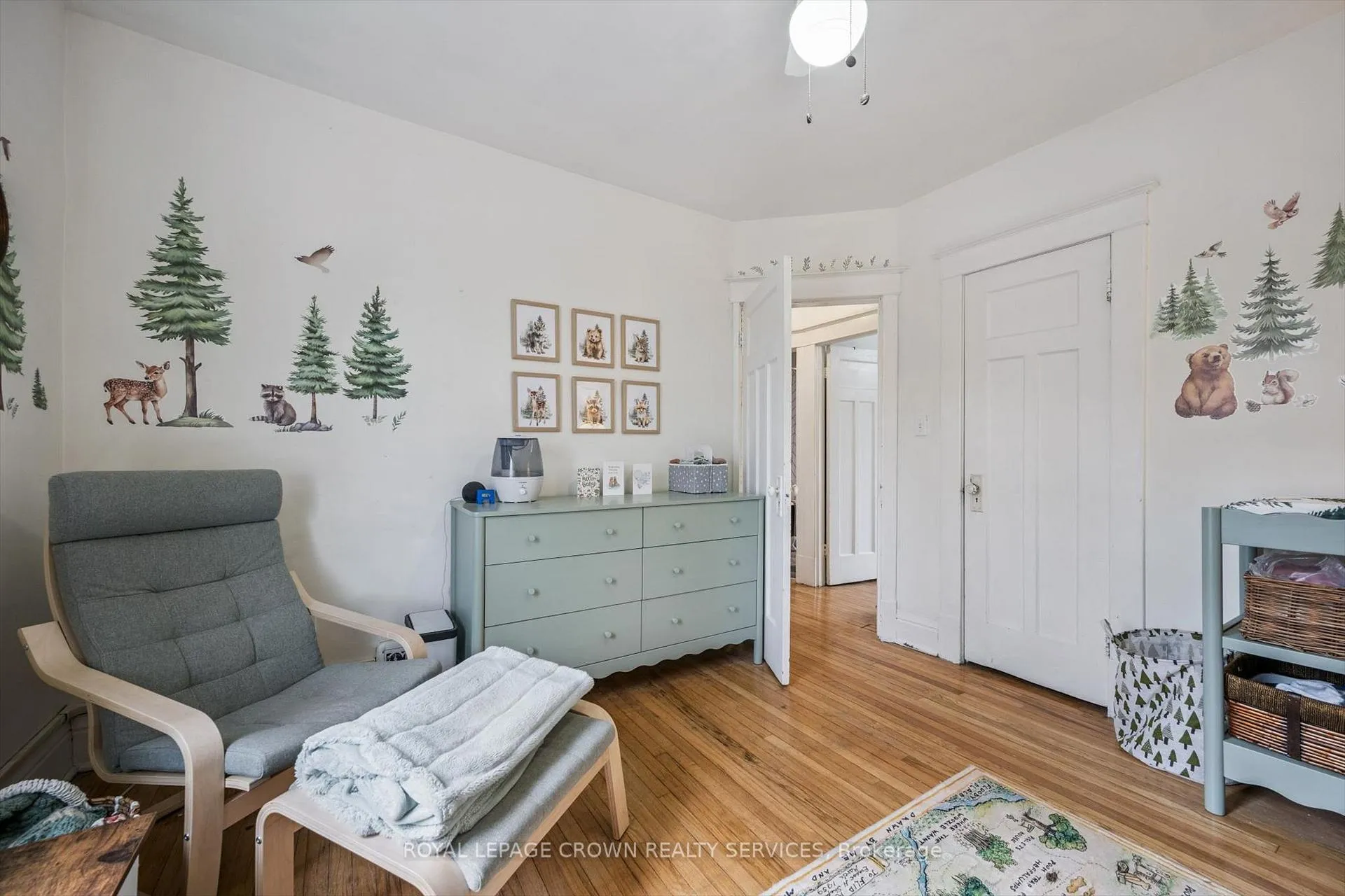 Photo 17 of 9 Spadina Road E, Kitchener — HOMEH