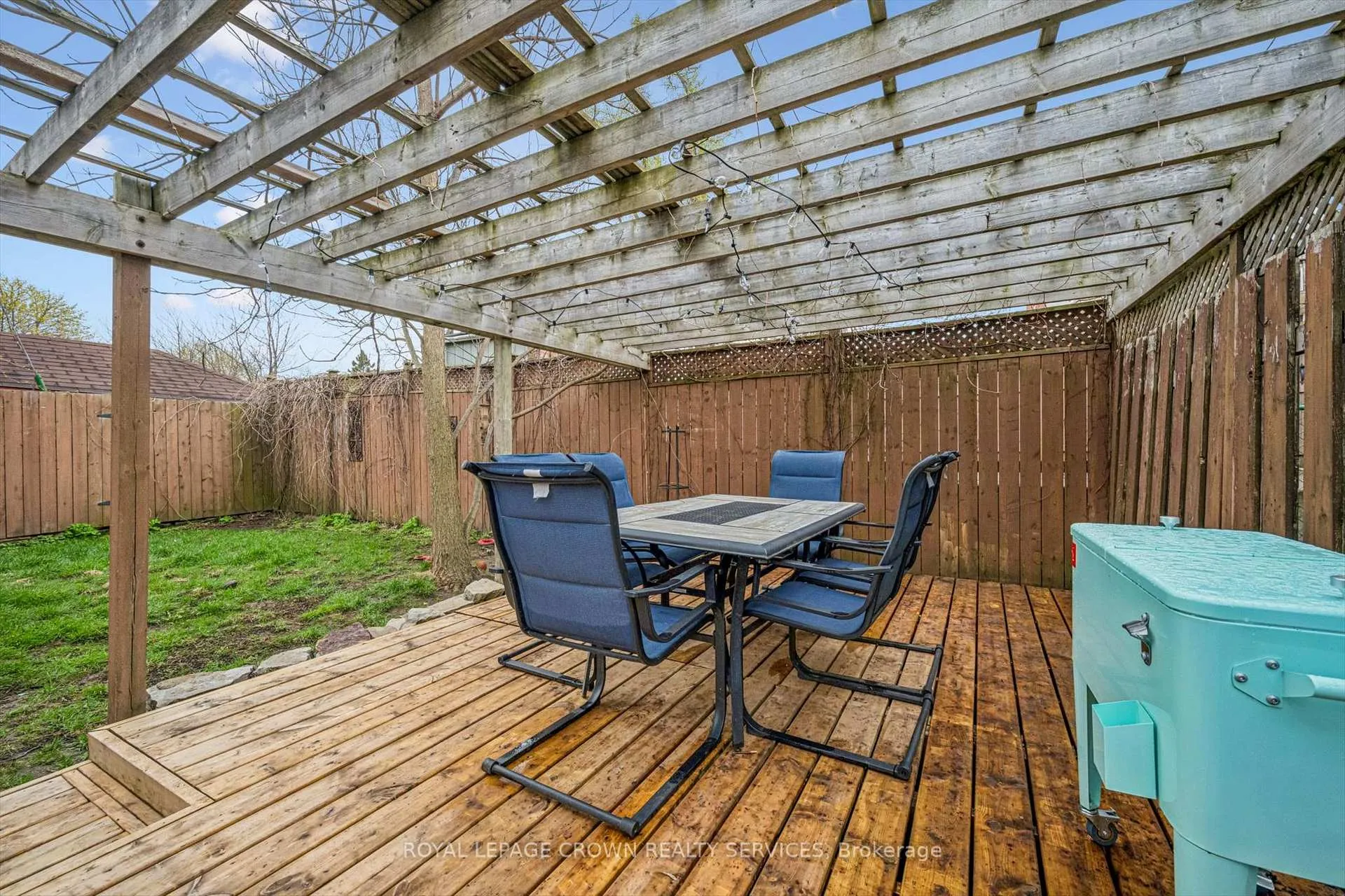 Photo 27 of 9 Spadina Road E, Kitchener — HOMEH