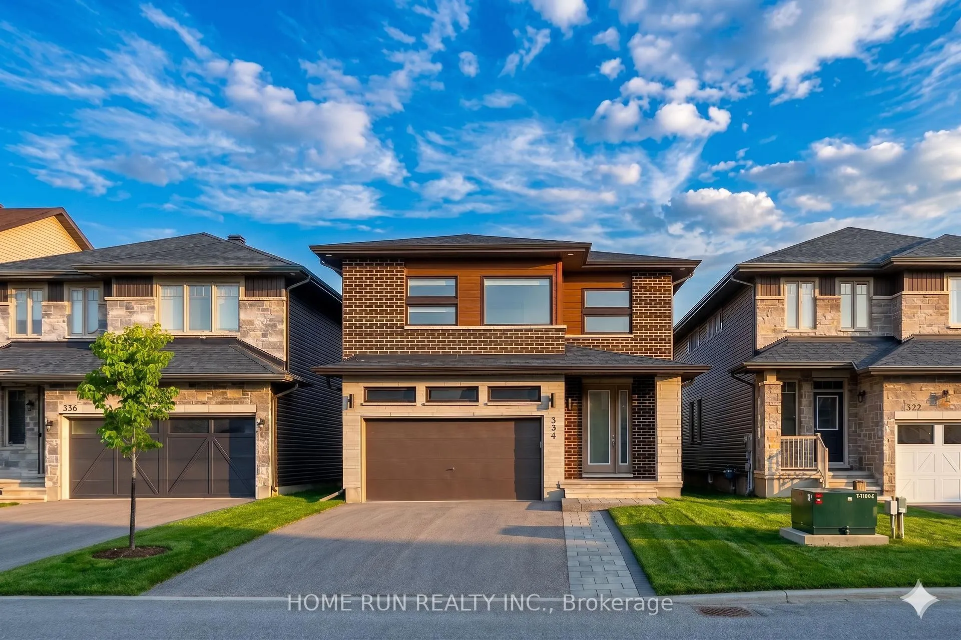 Photo 1 of 334 Haliburton Heights, Ottawa, Kanata - Emerald Meadows/Trailwest — HOMEH