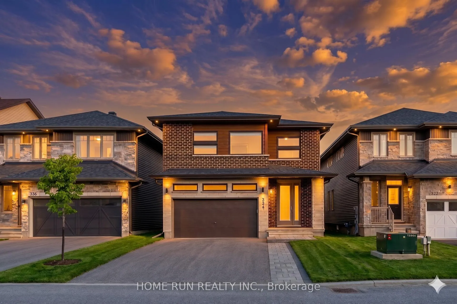 Photo 2 of 334 Haliburton Heights, Ottawa, Kanata - Emerald Meadows/Trailwest — HOMEH