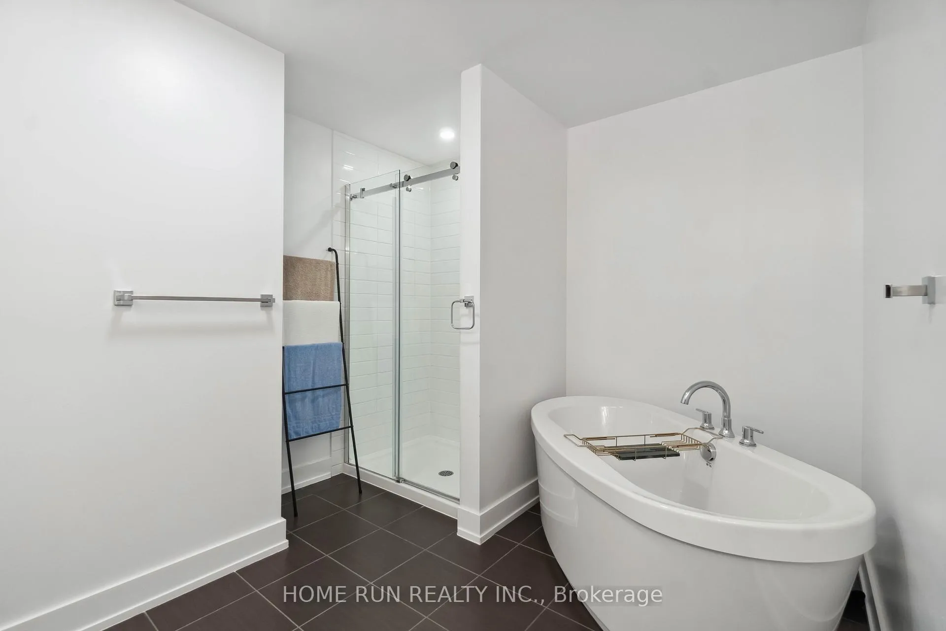 Photo 21 of 334 Haliburton Heights, Ottawa, Kanata - Emerald Meadows/Trailwest — HOMEH