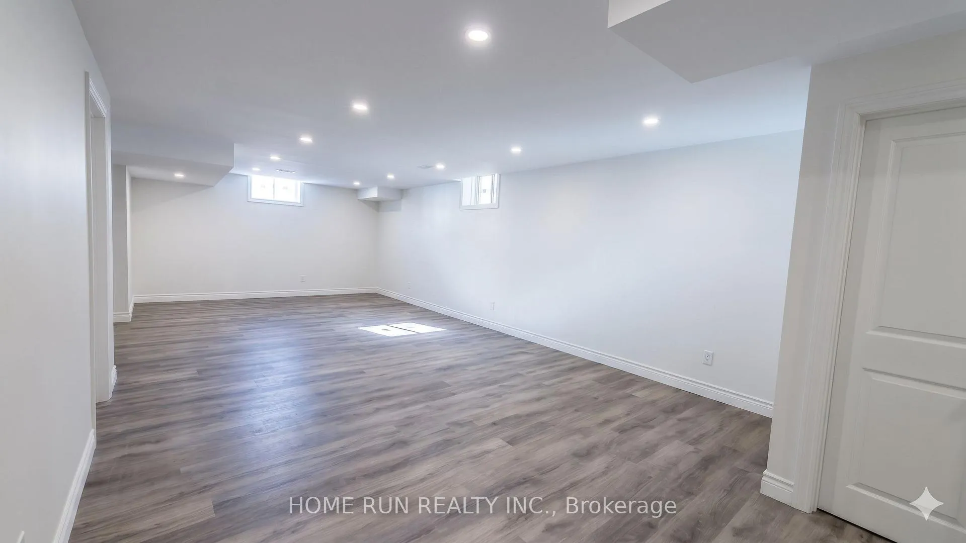 Photo 34 of 334 Haliburton Heights, Ottawa, Kanata - Emerald Meadows/Trailwest — HOMEH