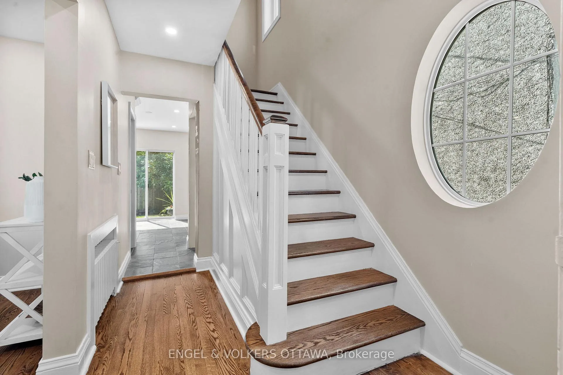 Photo 6 of 14 Cameron Avenue, Ottawa, Old Ottawa South — HOMEH