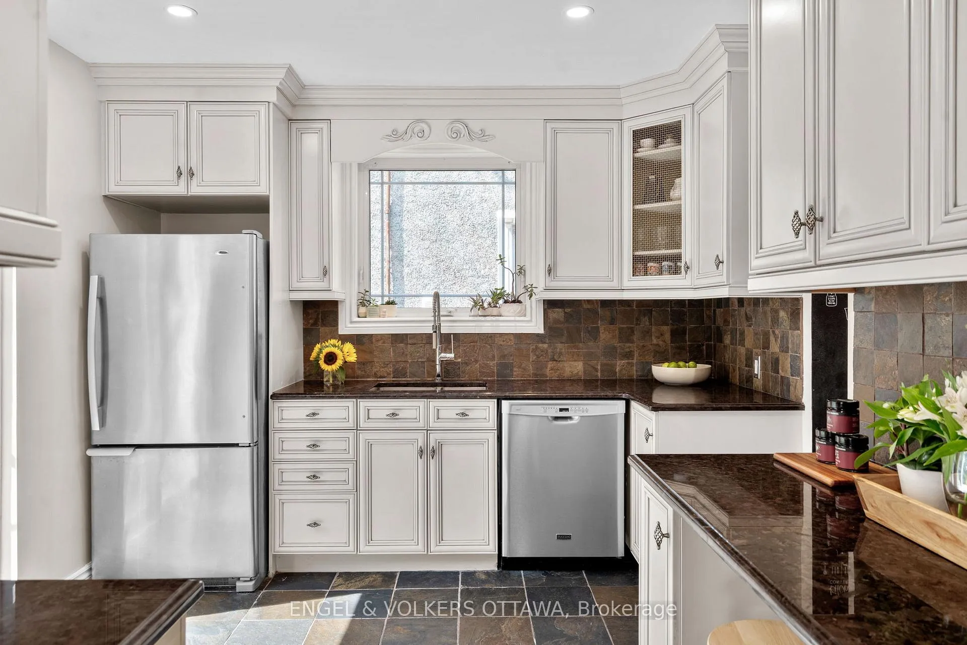 Photo 13 of 14 Cameron Avenue, Ottawa, Old Ottawa South — HOMEH