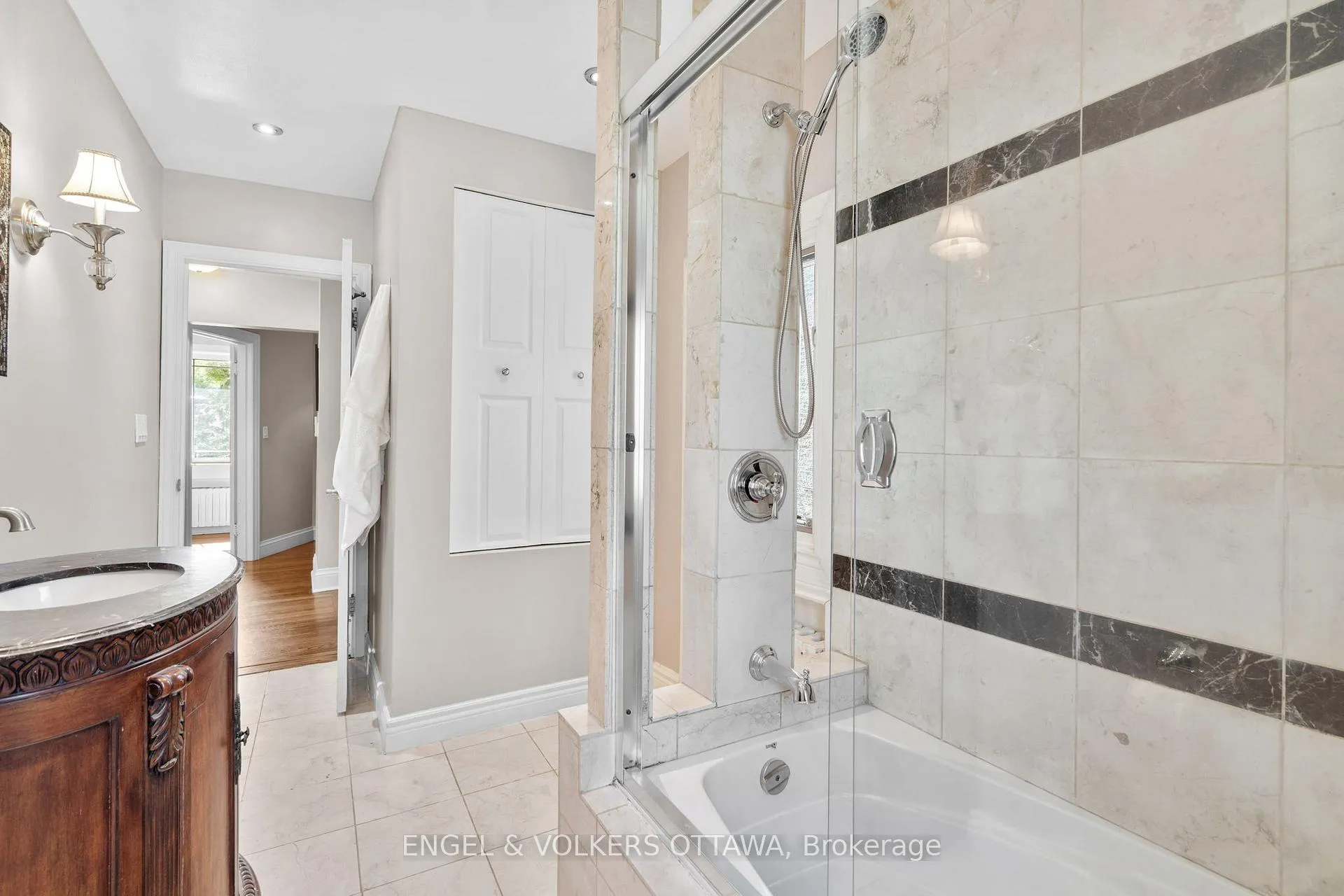 Photo 22 of 14 Cameron Avenue, Ottawa, Old Ottawa South — HOMEH