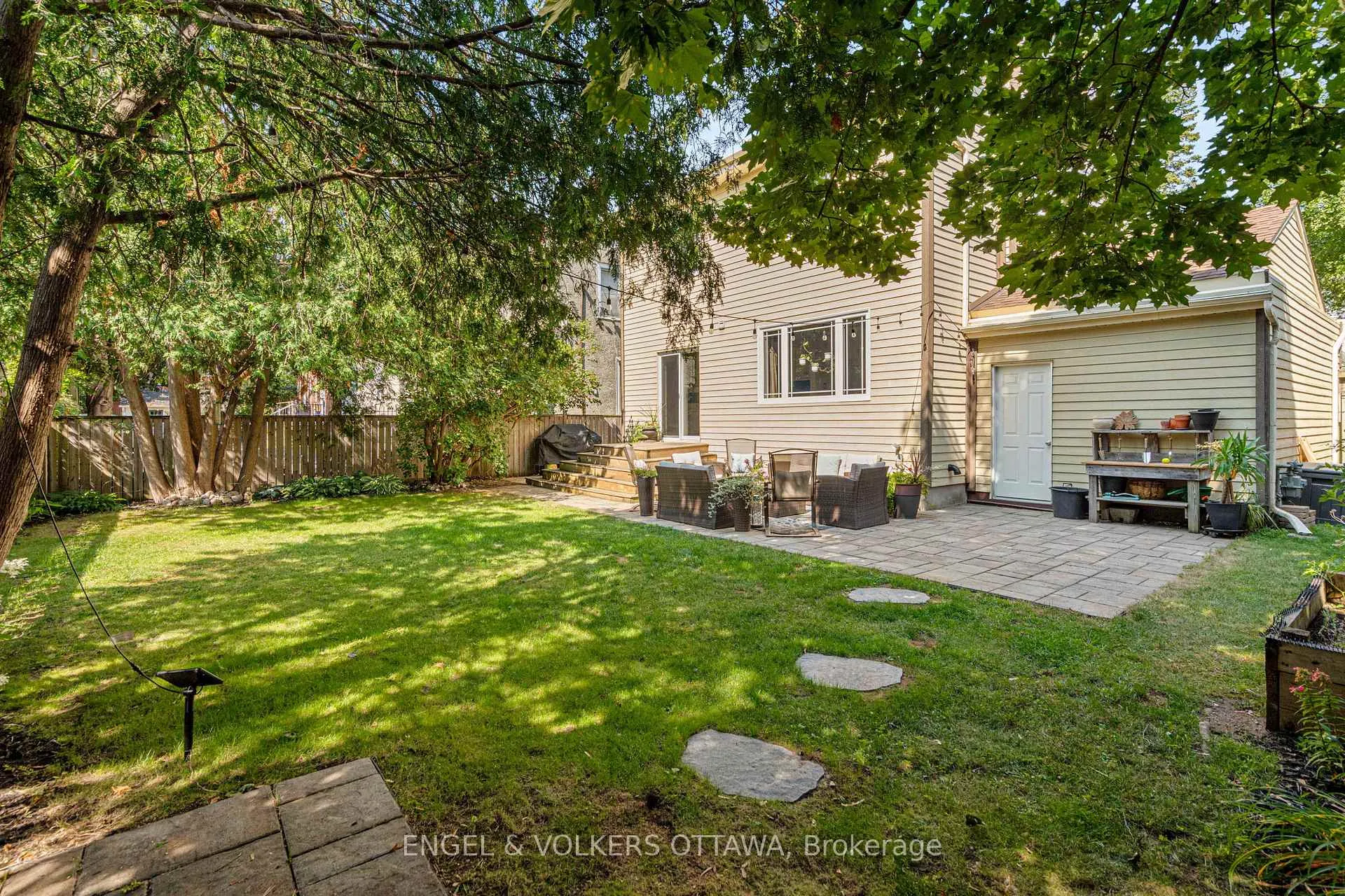 Photo 39 of 14 Cameron Avenue, Ottawa, Old Ottawa South — HOMEH