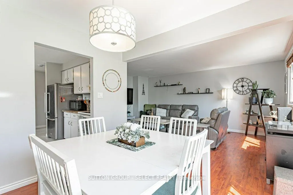 Photo 12 of 17 Acton Crescent, London, South Y — HOMEH