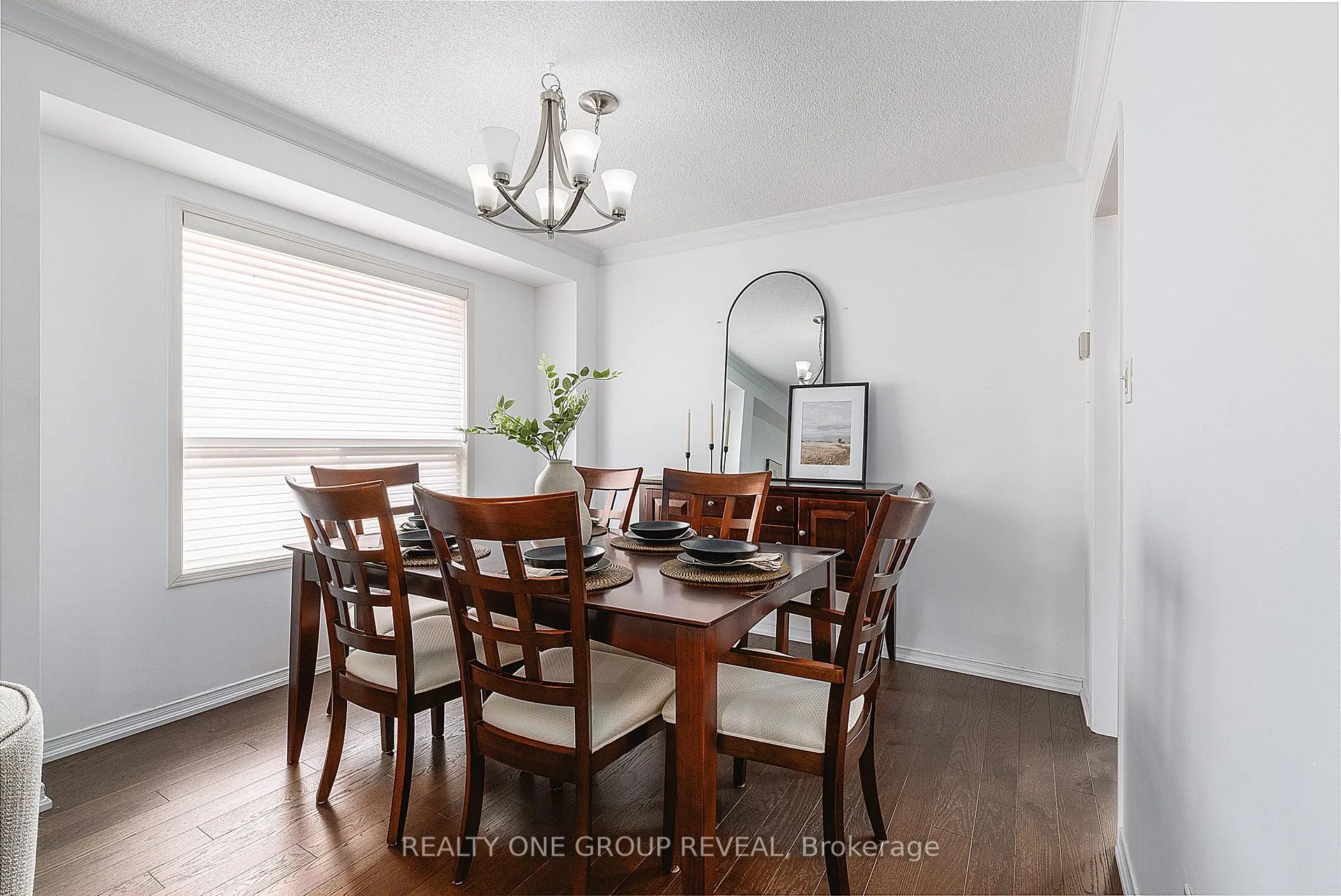Photo 10 of 37 Wetherburn Drive, Whitby, Williamsburg — HOMEH