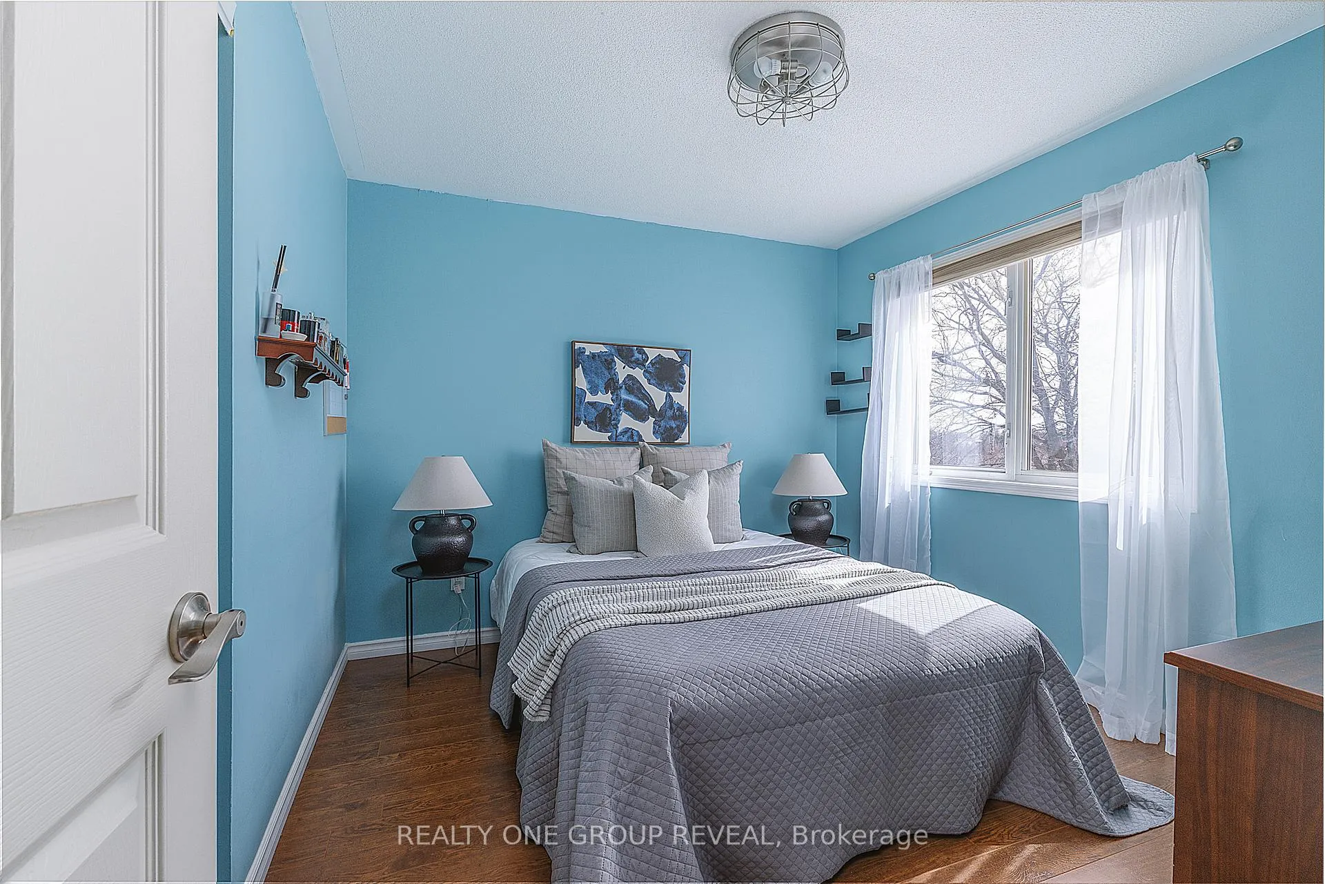 Photo 30 of 37 Wetherburn Drive, Whitby, Williamsburg — HOMEH