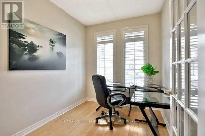 Photo 4 of 1383 Liverpool Street, Oakville, West Oak Trails — HOMEH