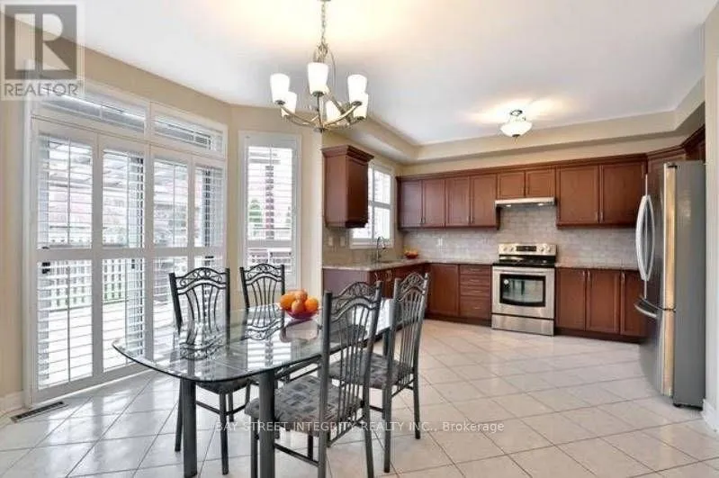 Photo 6 of 1383 Liverpool Street, Oakville, West Oak Trails — HOMEH