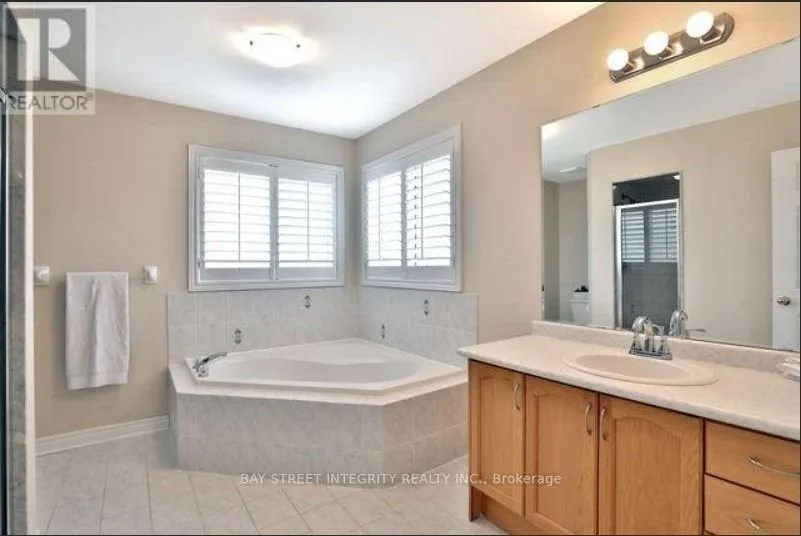 Photo 14 of 1383 Liverpool Street, Oakville, West Oak Trails — HOMEH