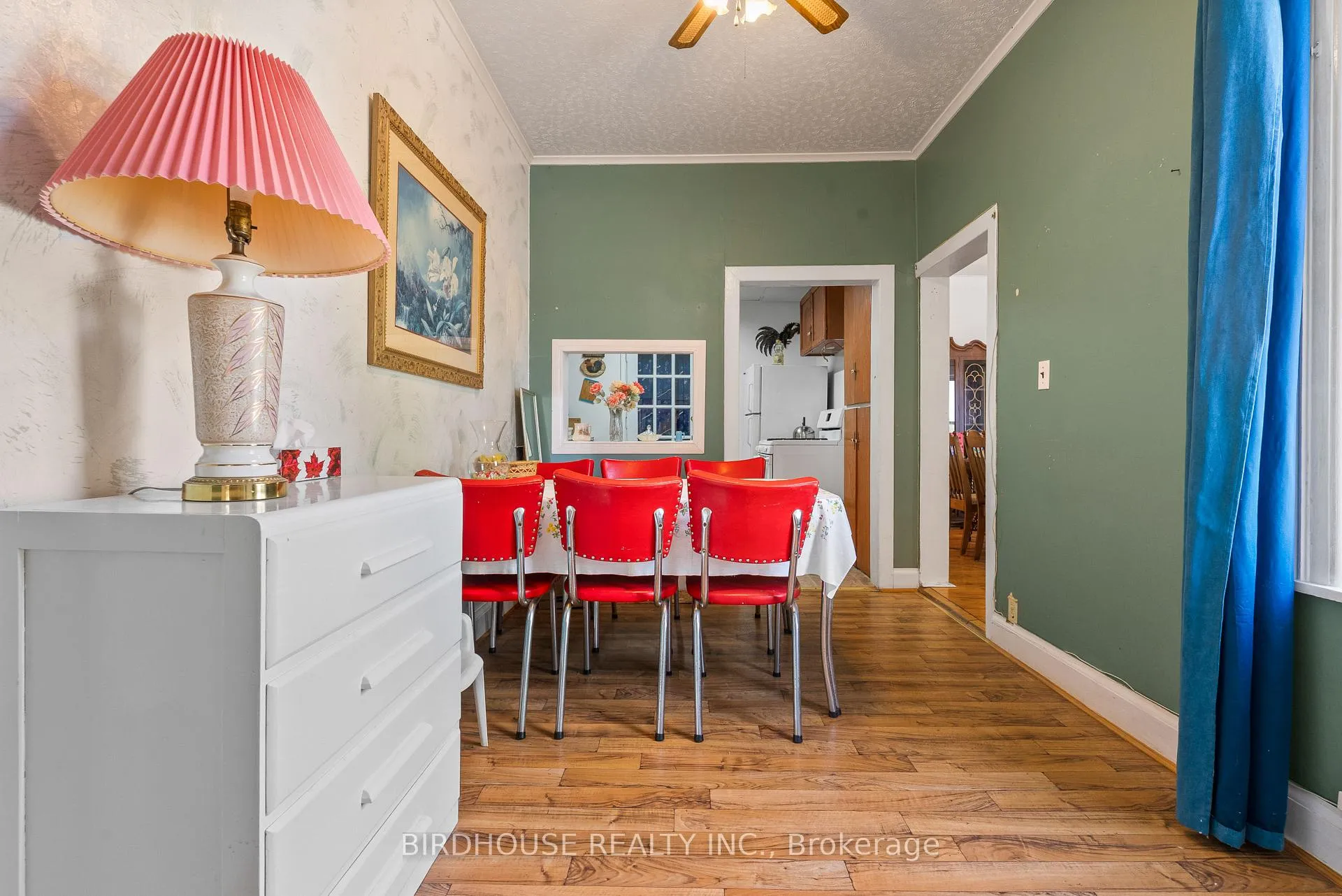 Photo 11 of 70 Ridout Street, Kawartha Lakes, Lindsay — HOMEH