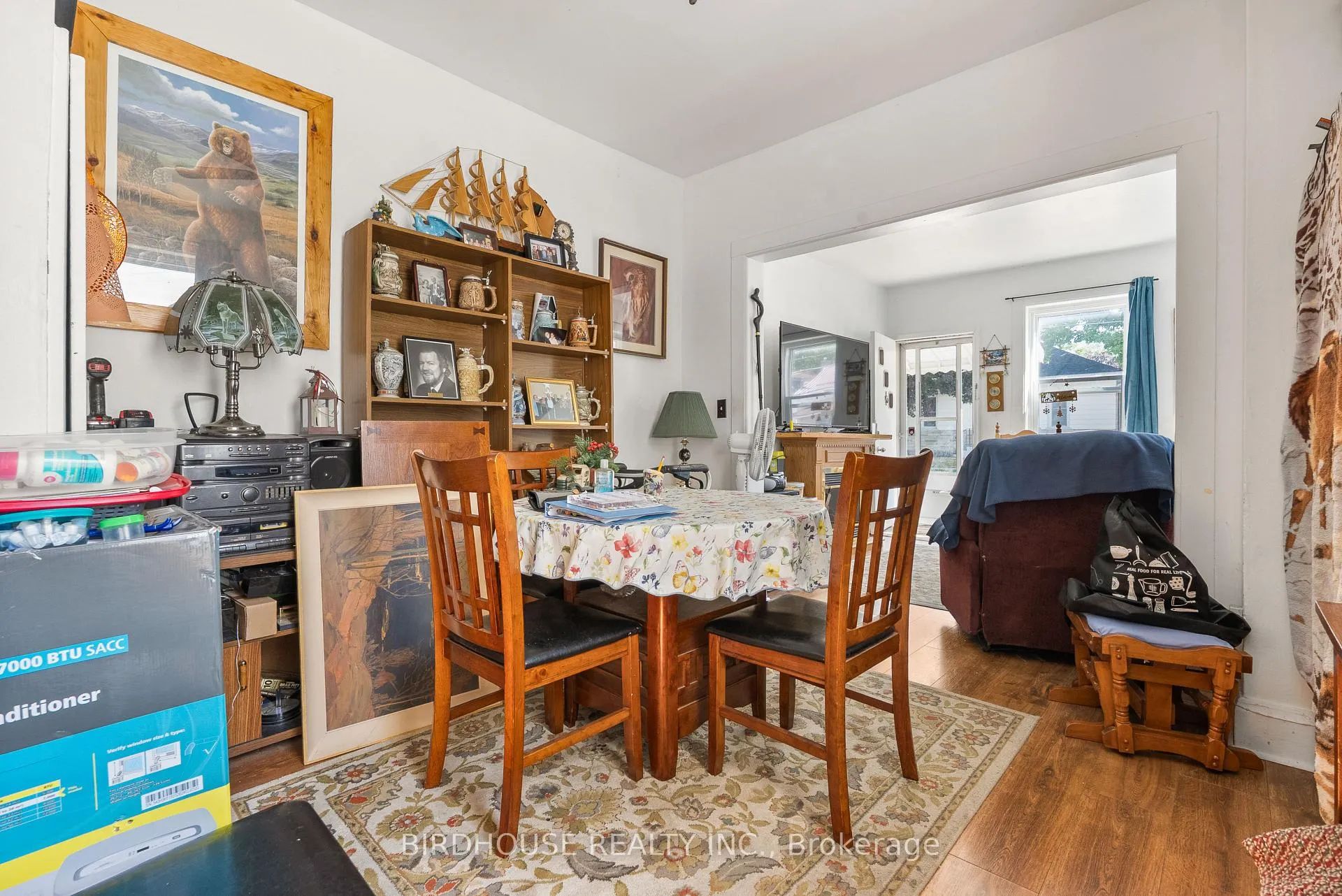 Photo 28 of 70 Ridout Street, Kawartha Lakes, Lindsay — HOMEH