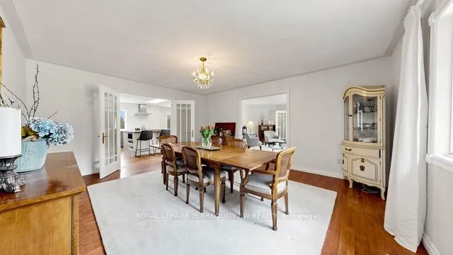Photo 14 of Unit Main, 9 Gilbert Drive, Aurora, Aurora Estates — HOMEH