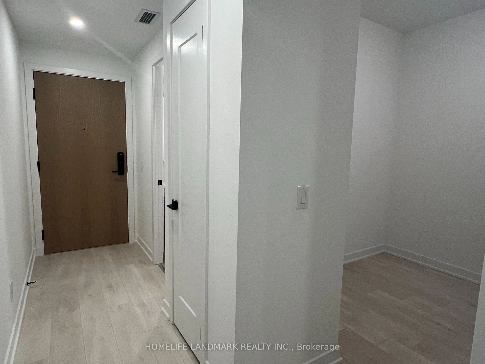 Photo 7 of Unit 606, 5 Defries Street, Toronto, Regent Park — HOMEH