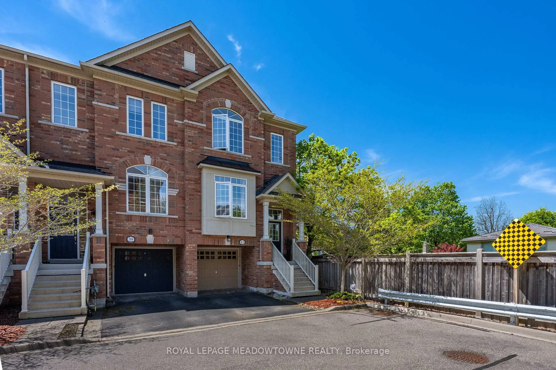 Photo 49 of 41 Promenade Trail, Halton Hills, Georgetown — HOMEH