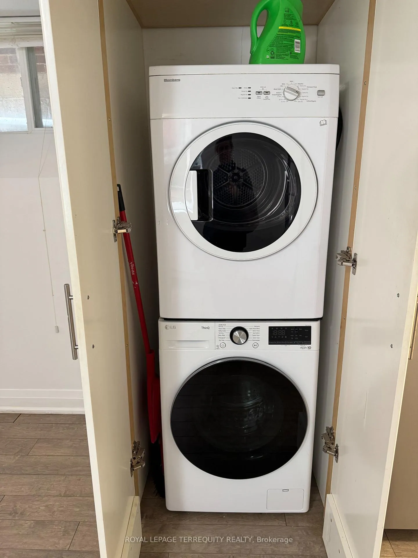Photo 10 of Unit Bsmt, 571 Palmerston Avenue, Toronto, The Annex — HOMEH