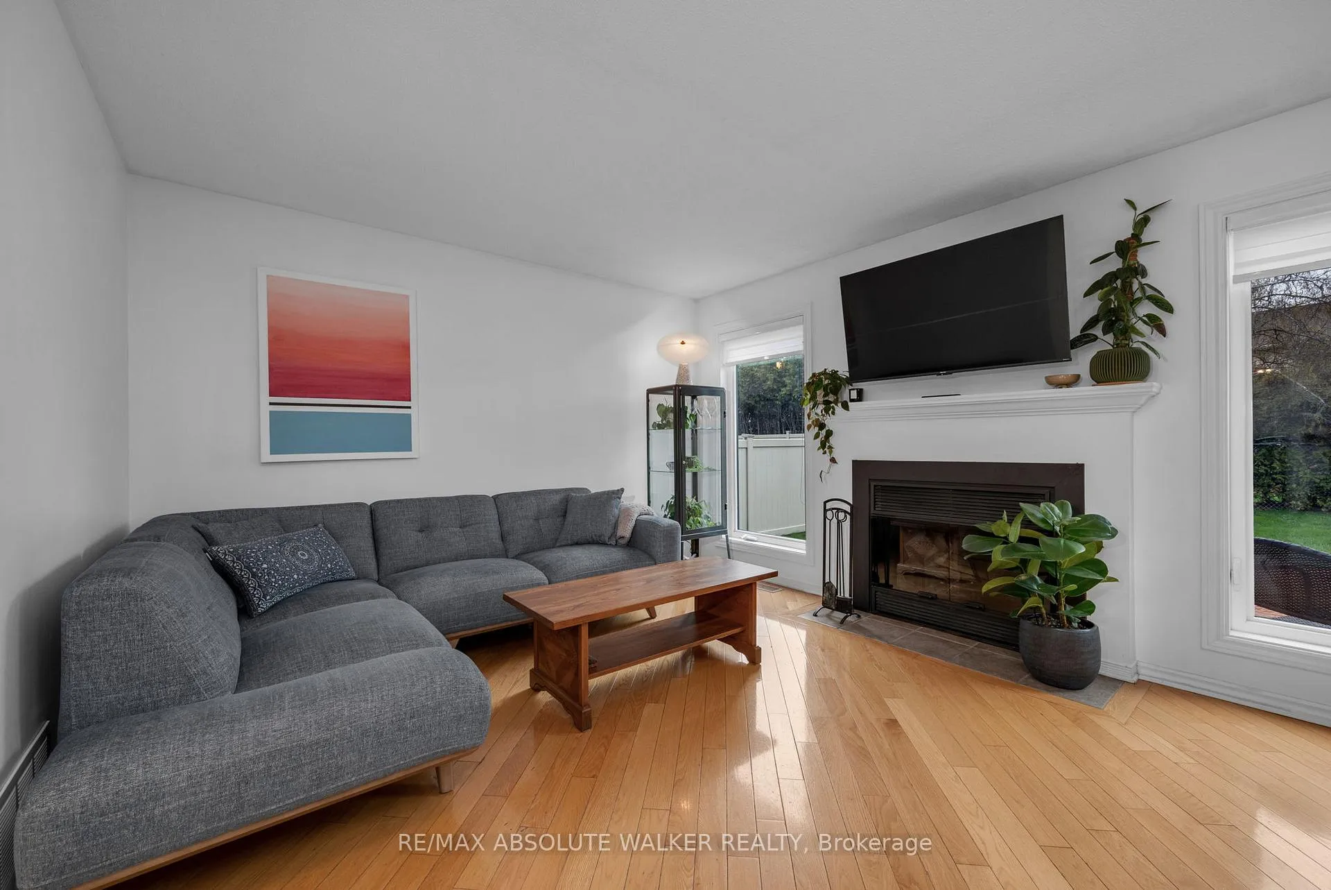 Photo 14 of 726 Thicket Way, Ottawa, Fallingbrook/Gardenway South — HOMEH